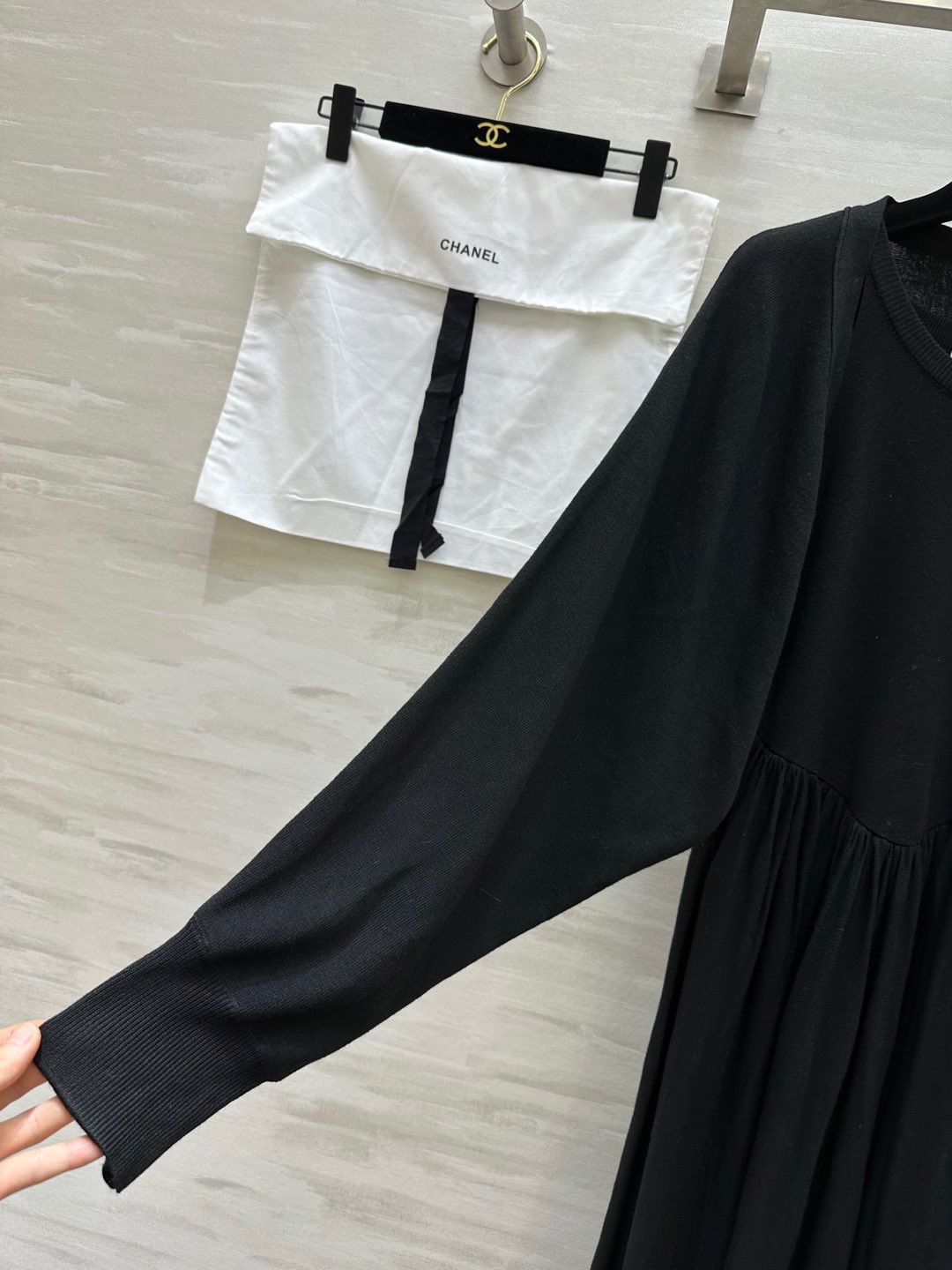 #CHANE♡早春新款 羊毛两件套连衣裙 优雅大方 名媛气质十足 高品质 配送防尘袋 现货首发size：