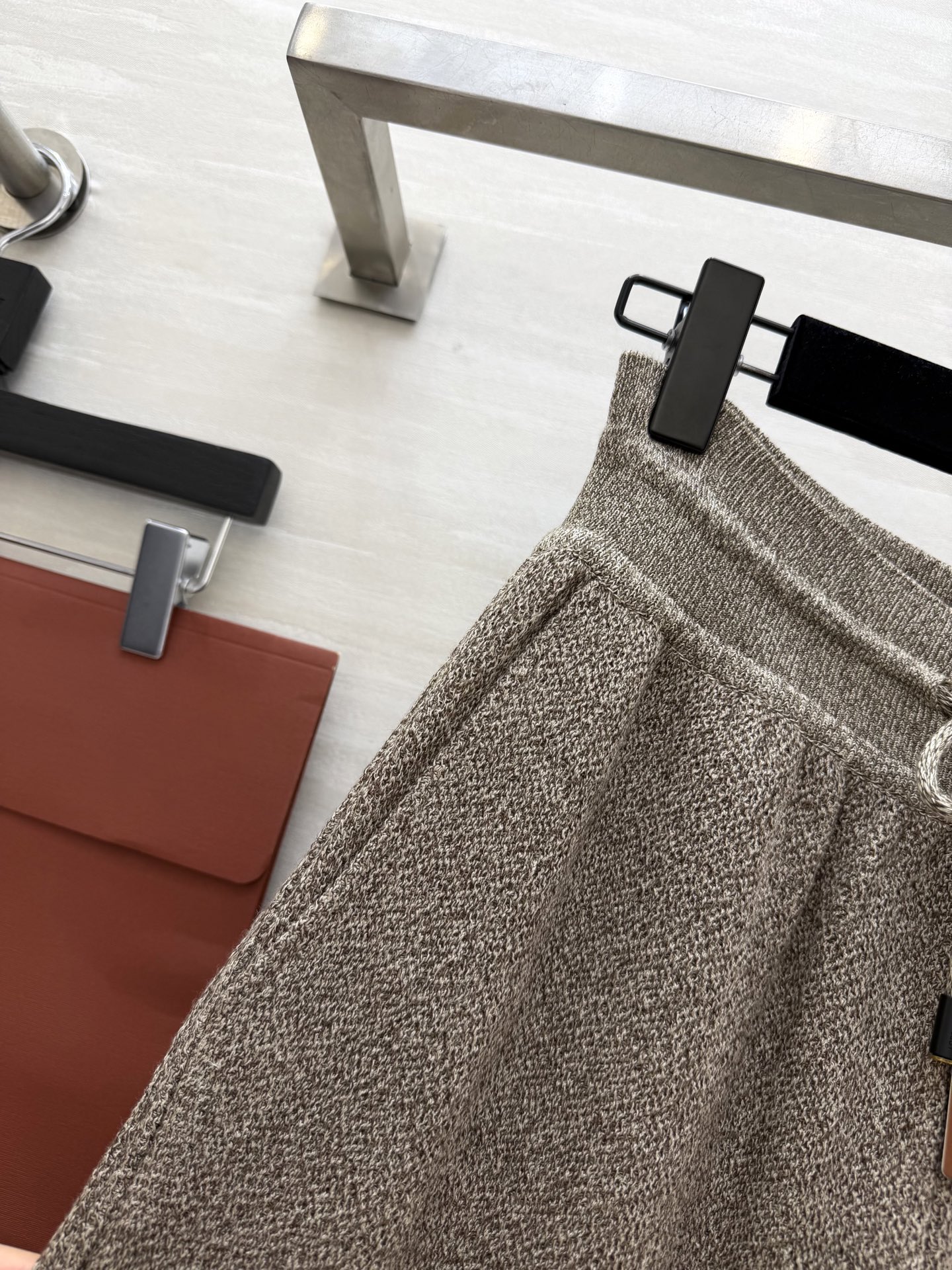 藏肉显瘦天花板｜Loro Pian♡ 本命裤Loro Pian♡农历新年胶囊系列 明星单品 完美平衡了舒