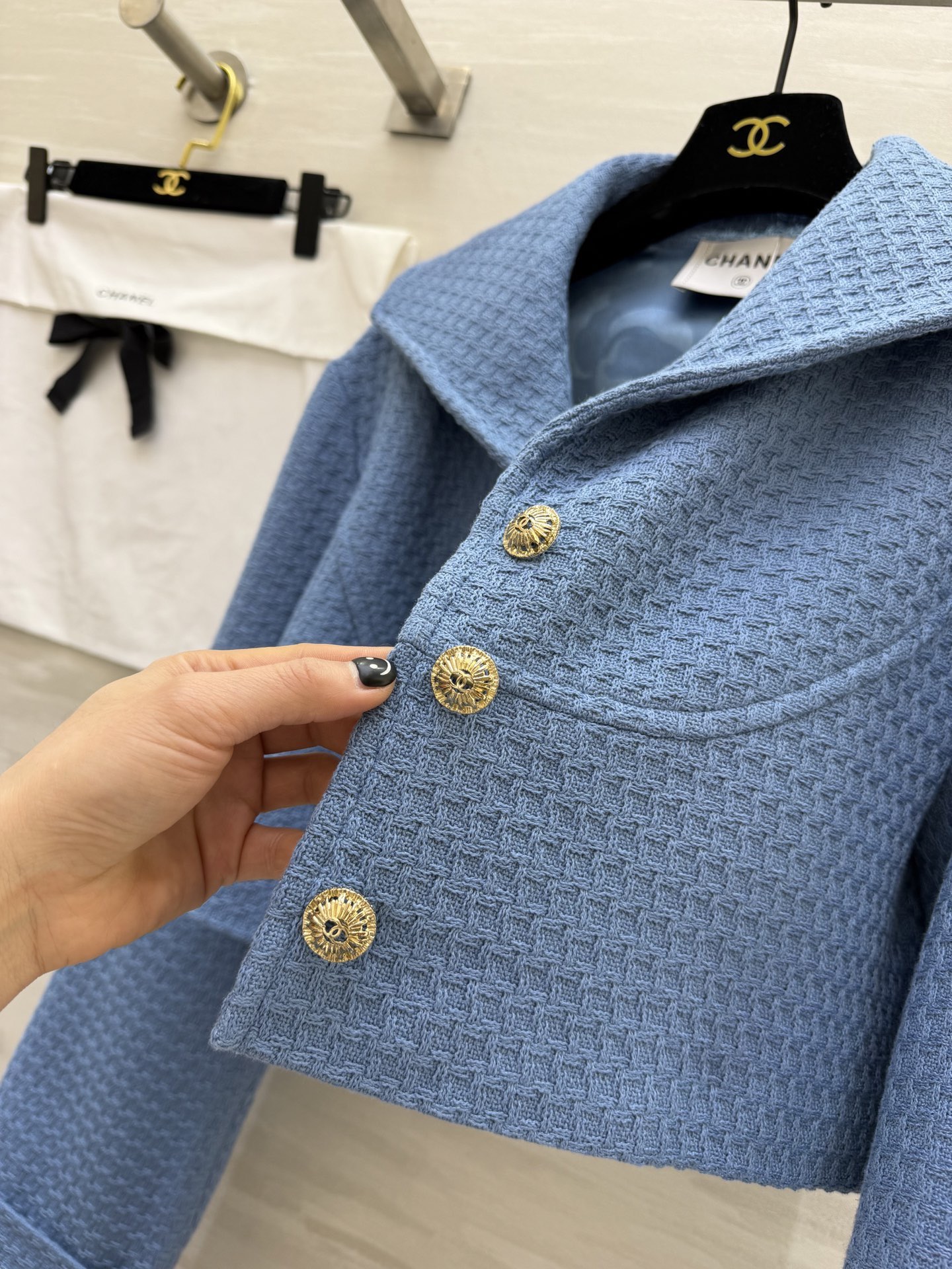 #Chane♡²⁶C度假⛱️系列 蓝色短款编织花呢外套 复古优雅 高品质定制 现货首发size：S/M/