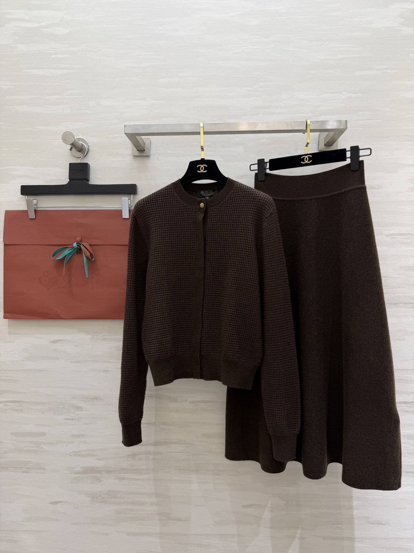 #Loro piana♡²⁶ssS 胶囊系列 圆领长袖提花 针织纯色羊绒开衫外套 高品质定制 现货首发s