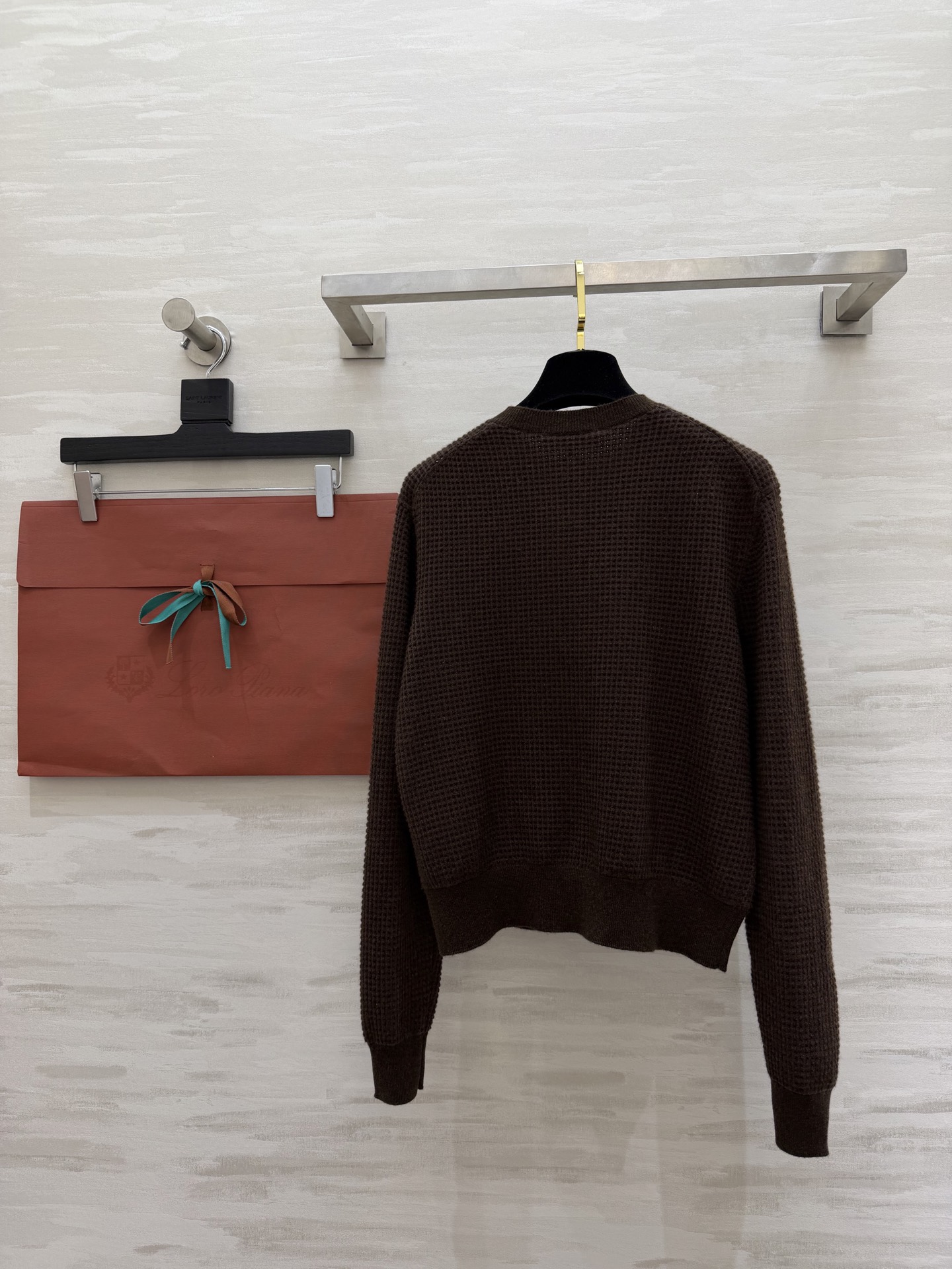 #Loro piana♡²⁶ssS 胶囊系列 圆领长袖提花 针织纯色羊绒开衫外套 高品质定制 现货首发s