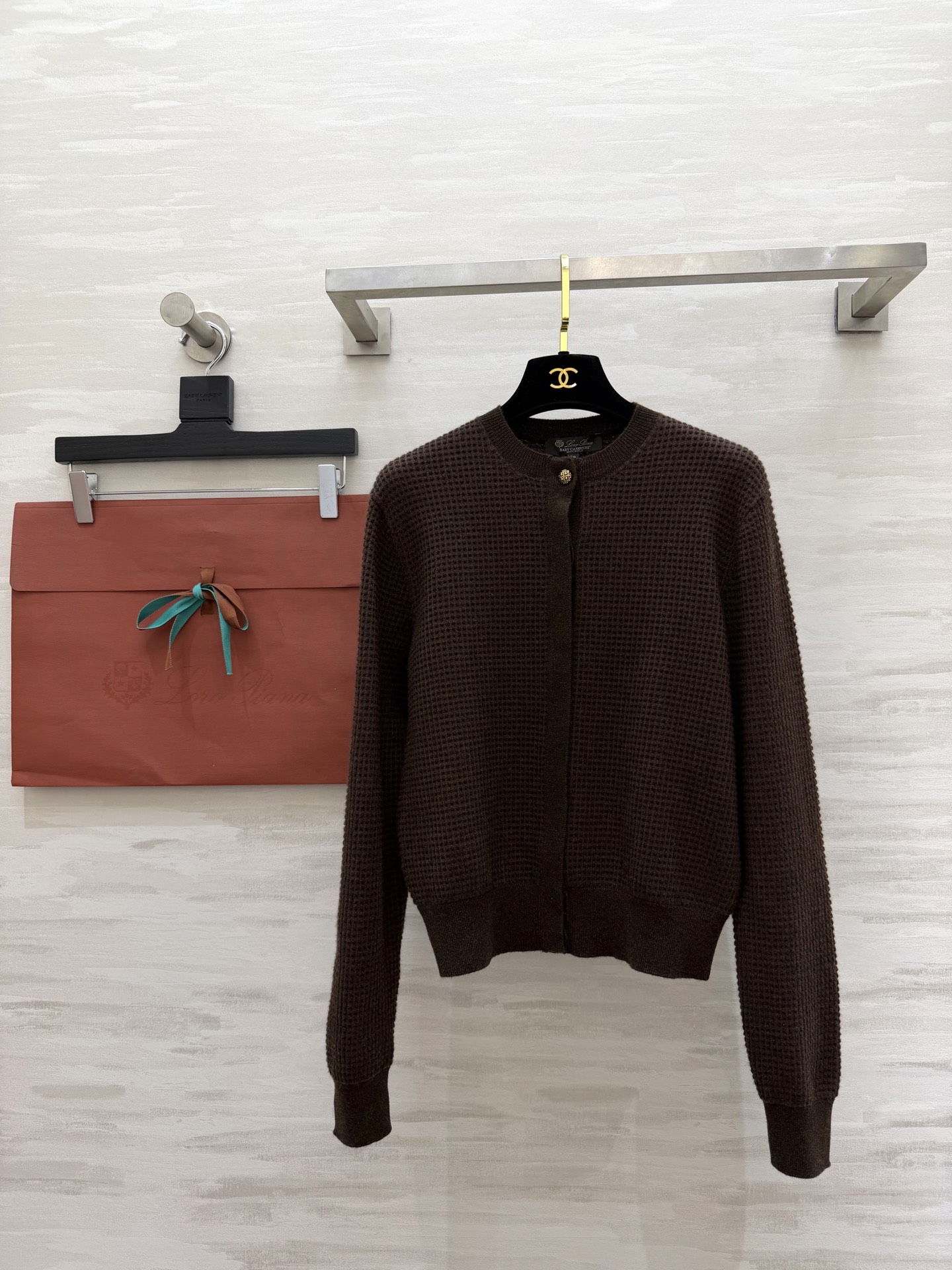 #Loro piana♡²⁶ssS 胶囊系列 圆领长袖提花 针织纯色羊绒开衫外套 高品质定制 现货首发s