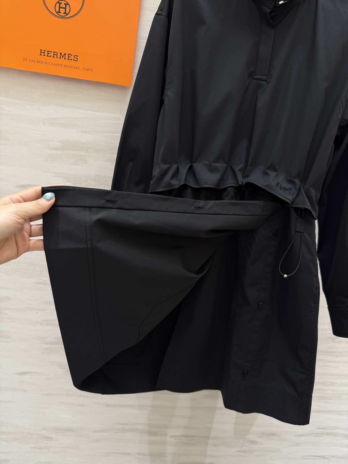 #Herme♡新款 丝绸棉衬衣裙 高品质定制 现货首发size：S/M/L（s码肩宽：50，胸围：104