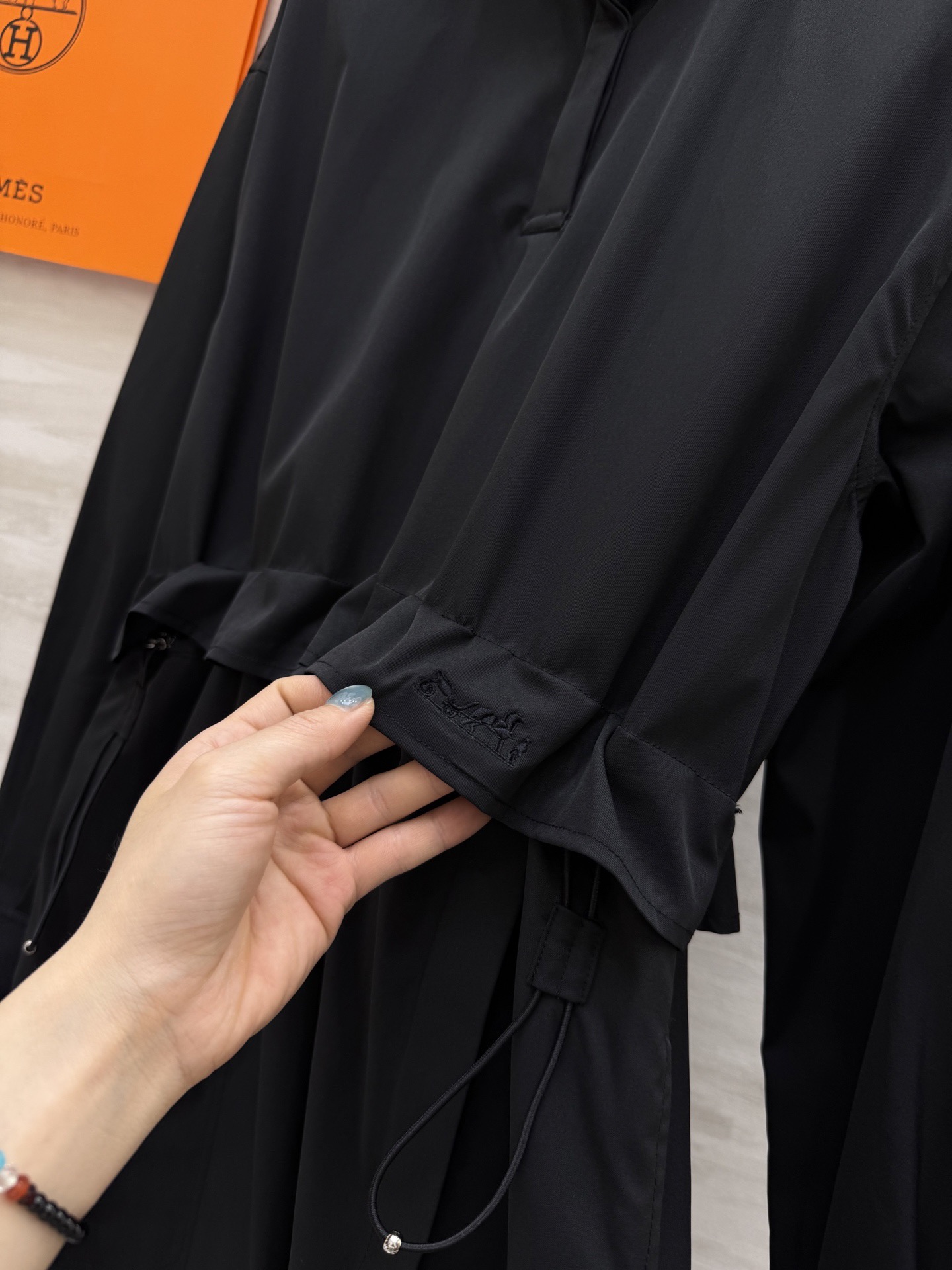 #Herme♡新款 丝绸棉衬衣裙 高品质定制 现货首发size：S/M/L（s码肩宽：50，胸围：104