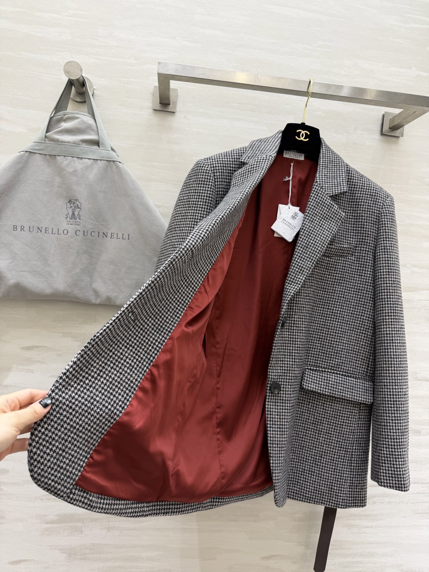 #Brunello Cucinell♡²⁶新款 格纹西装外套 配送定制腰带收腰显瘦 立体剪裁上身大气显贵