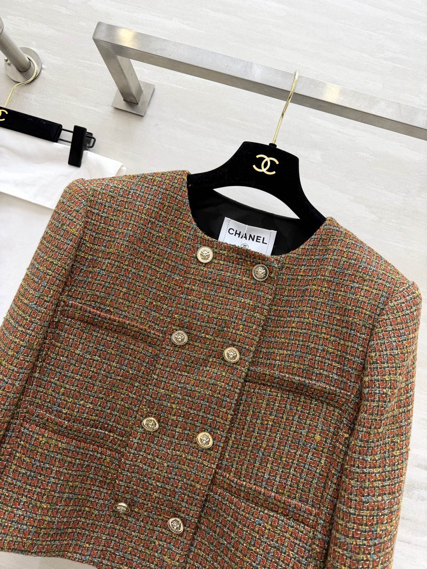 #Chane♡²⁶新款焦糖混色粗花呢外套 细腻又有层次 经典圆领+双排金扣 优雅永不过时 高品质定制 现