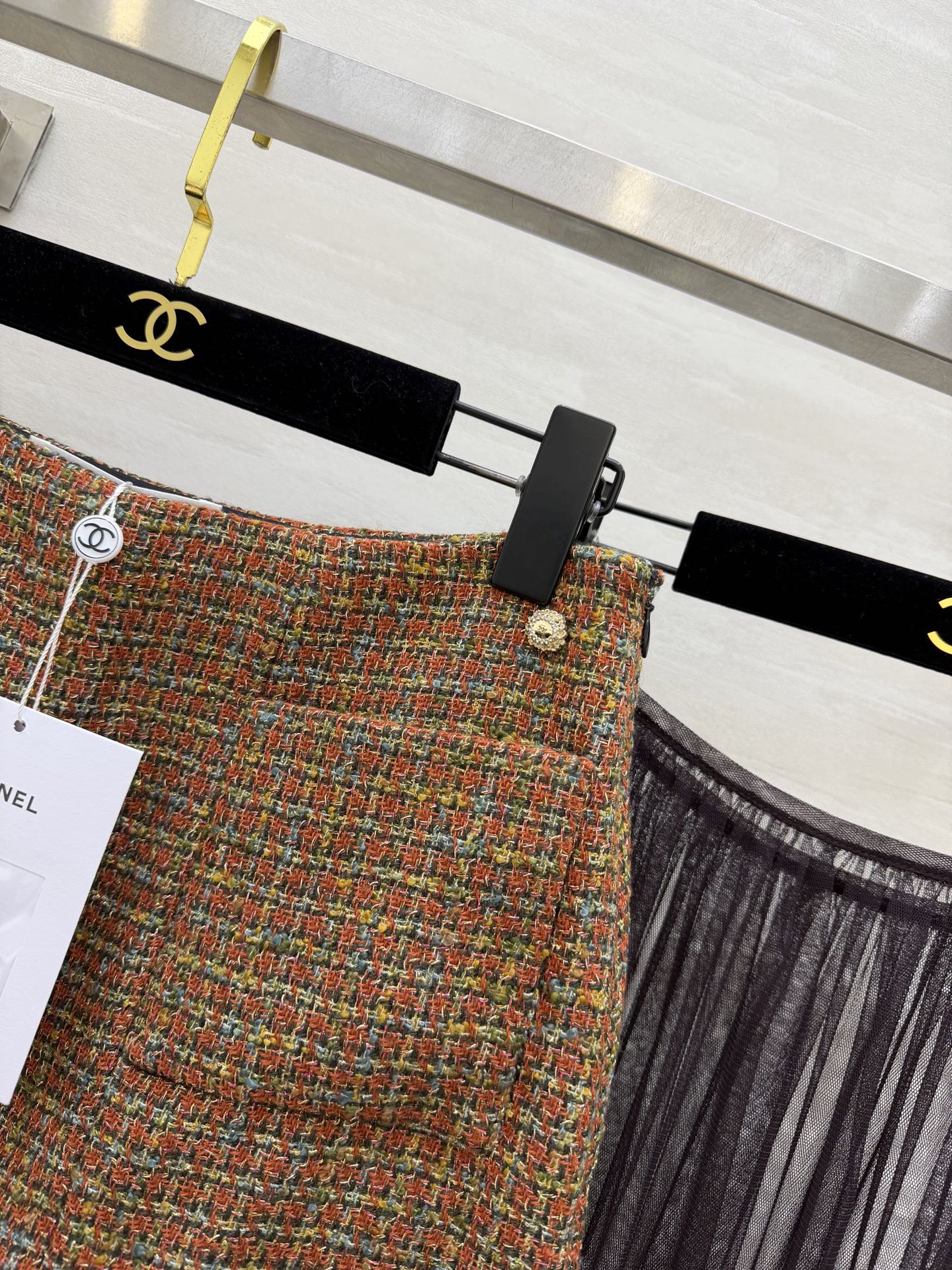 #Chane♡²⁶新款焦糖混色粗花呢网纱两件套裤裙 细腻又有层次 两件套设计优雅永不过时 高品质定制 现