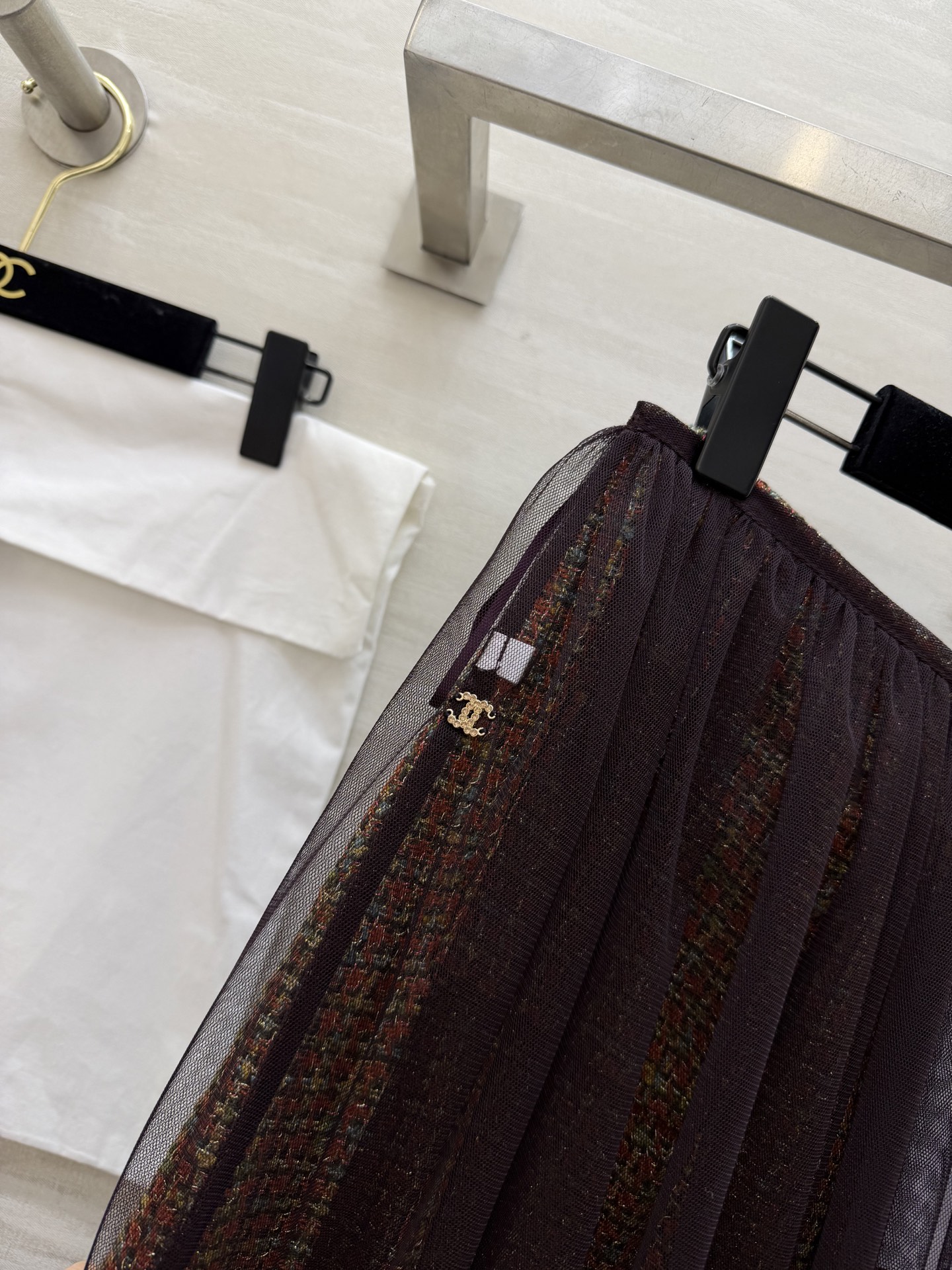 #Chane♡²⁶新款焦糖混色粗花呢网纱两件套裤裙 细腻又有层次 两件套设计优雅永不过时 高品质定制 现