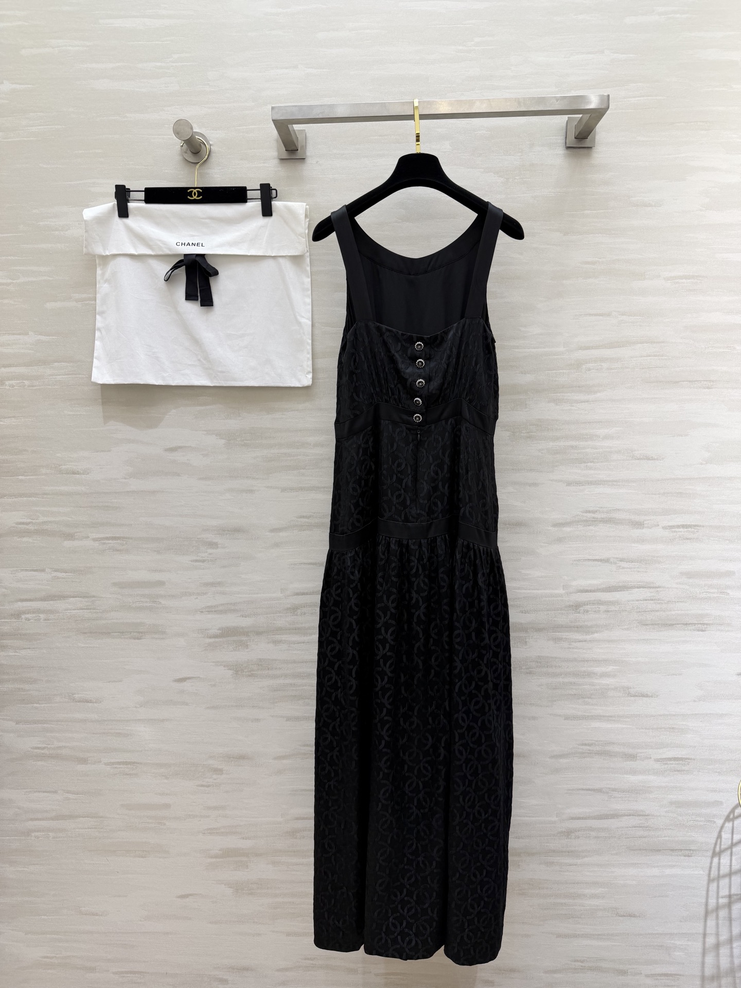 #Chane♡提花真丝绉纱 无袖连衣裙 定制100%桑蚕丝 晚宴礼服款 优雅贵气 高品质定制 现货首发s