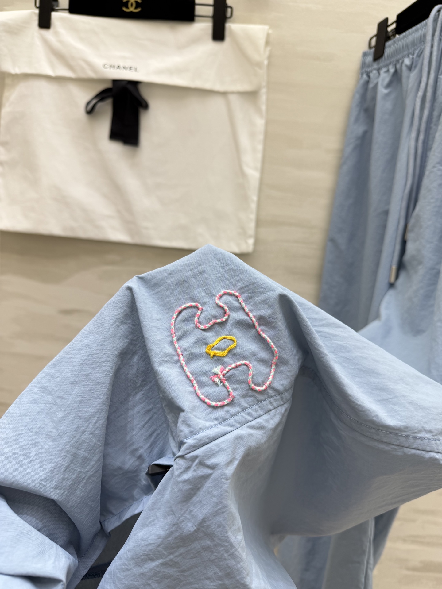 CHANE♡ 机能风阔腿裤｜春夏刚需单品💙轻量化速干面料，轻盈无负担松紧抽绳腰头，不勒肚还显腰细裤脚拉链