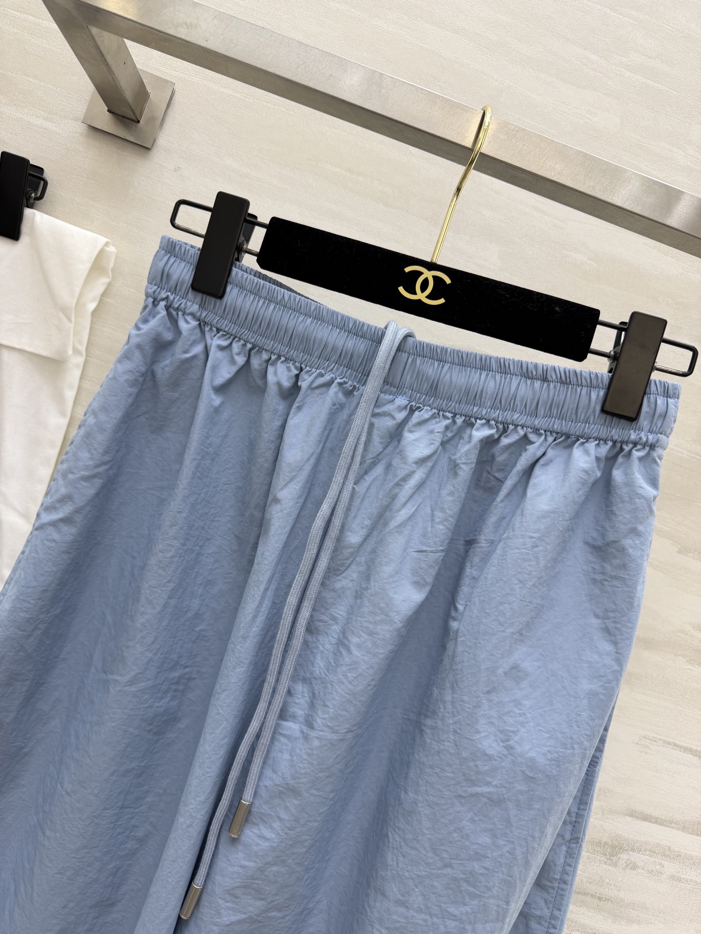 CHANE♡ 机能风阔腿裤｜春夏刚需单品💙轻量化速干面料，轻盈无负担松紧抽绳腰头，不勒肚还显腰细裤脚拉链