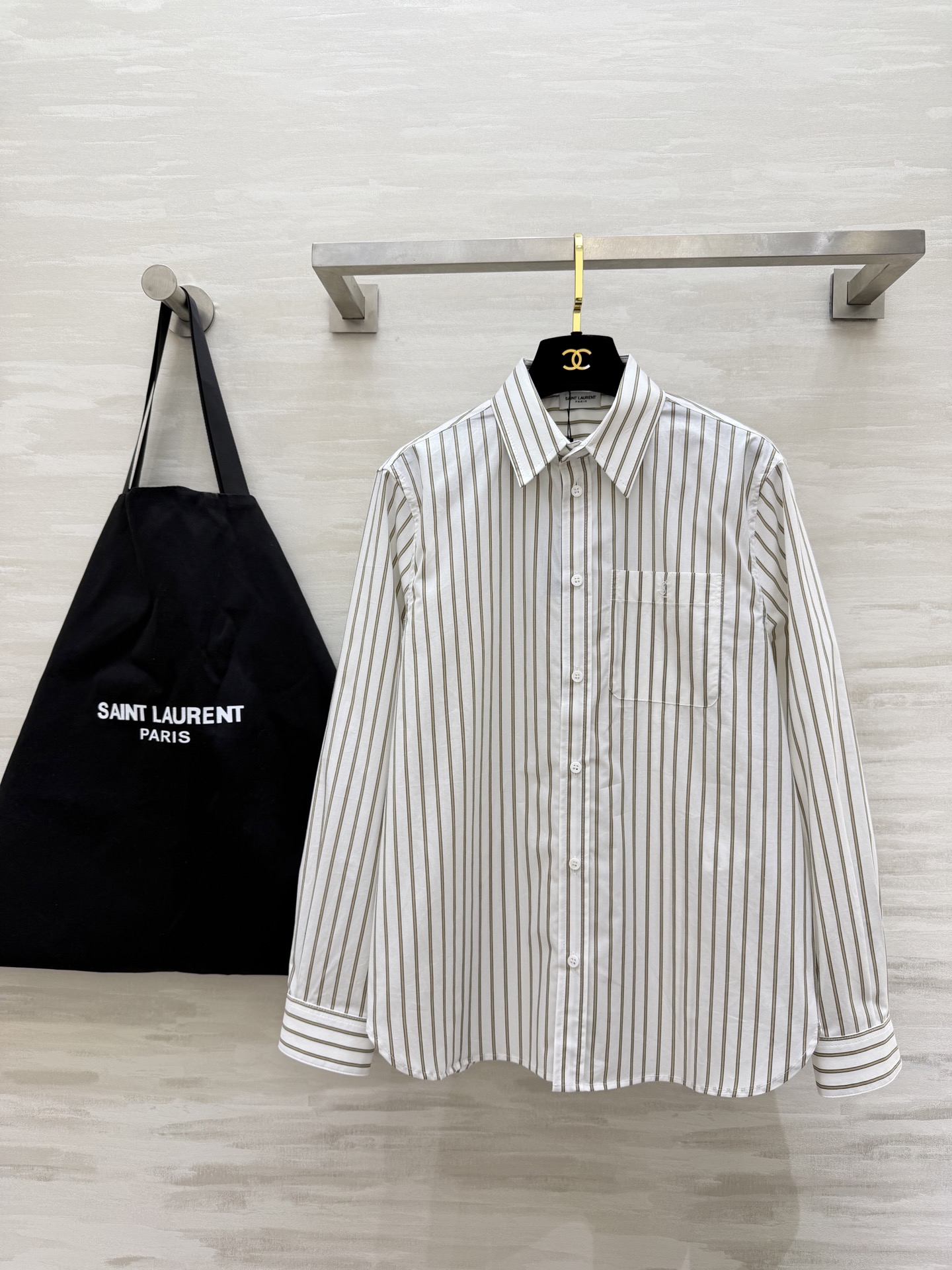 Saint Laurent/ysl条纹衬衫｜永不过时的经典🖤橄榄绿细条纹+干净白底色自带慵懒高级的法式氛