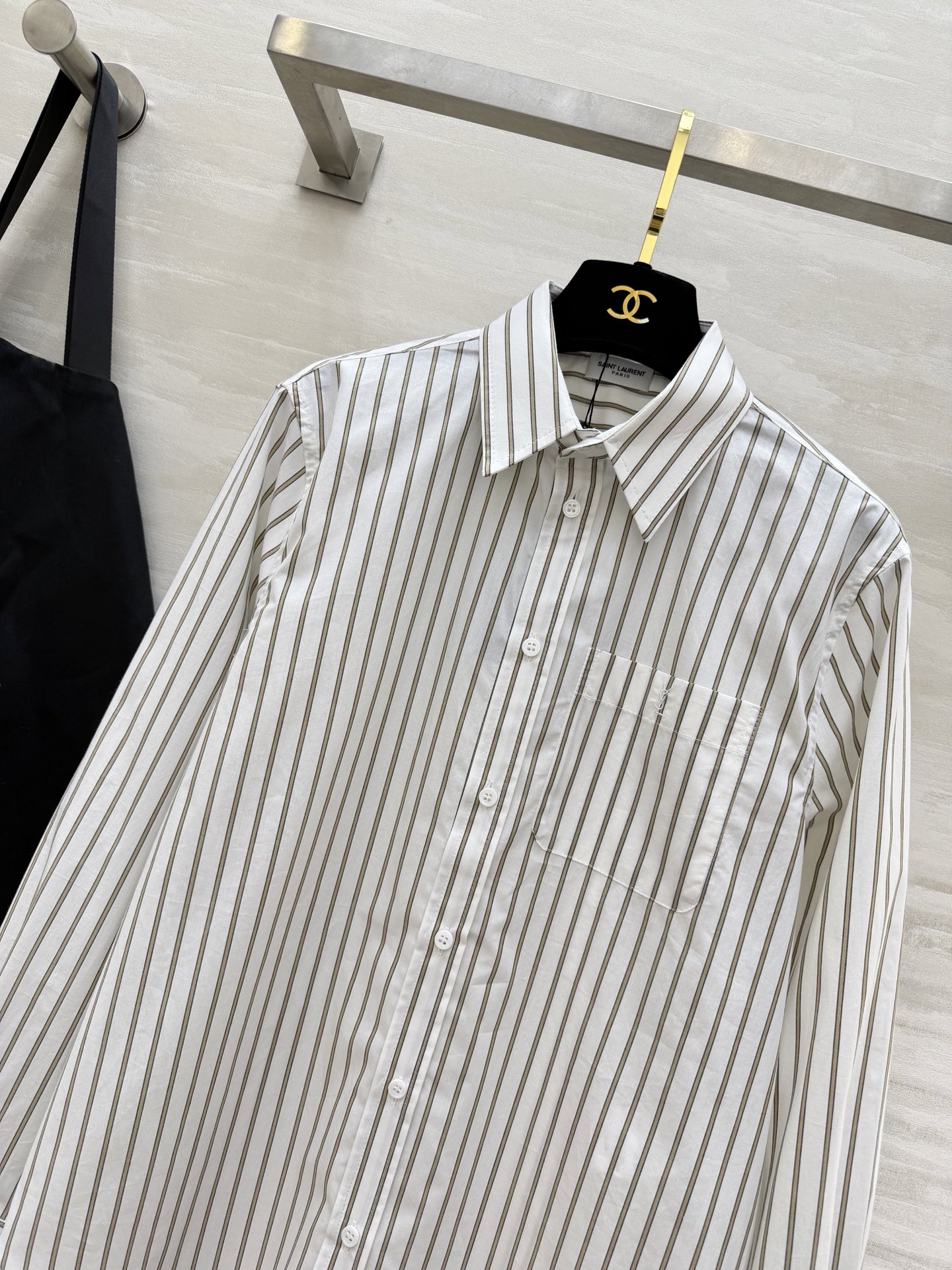 Saint Laurent/ysl条纹衬衫｜永不过时的经典🖤橄榄绿细条纹+干净白底色自带慵懒高级的法式氛