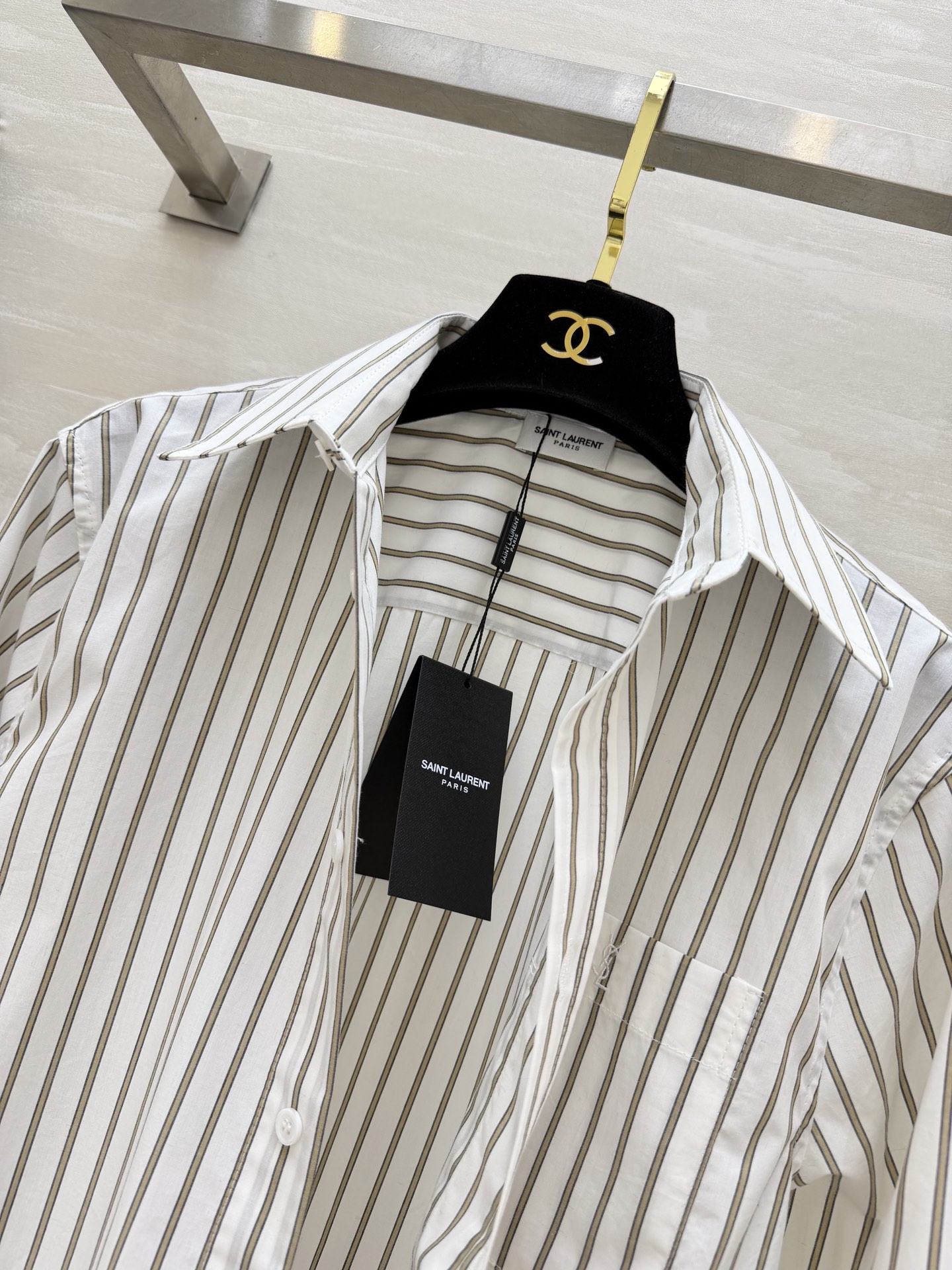 Saint Laurent/ysl条纹衬衫｜永不过时的经典🖤橄榄绿细条纹+干净白底色自带慵懒高级的法式氛