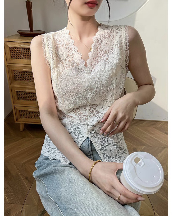 NO:752573,,,19860909,,,Women's clothing