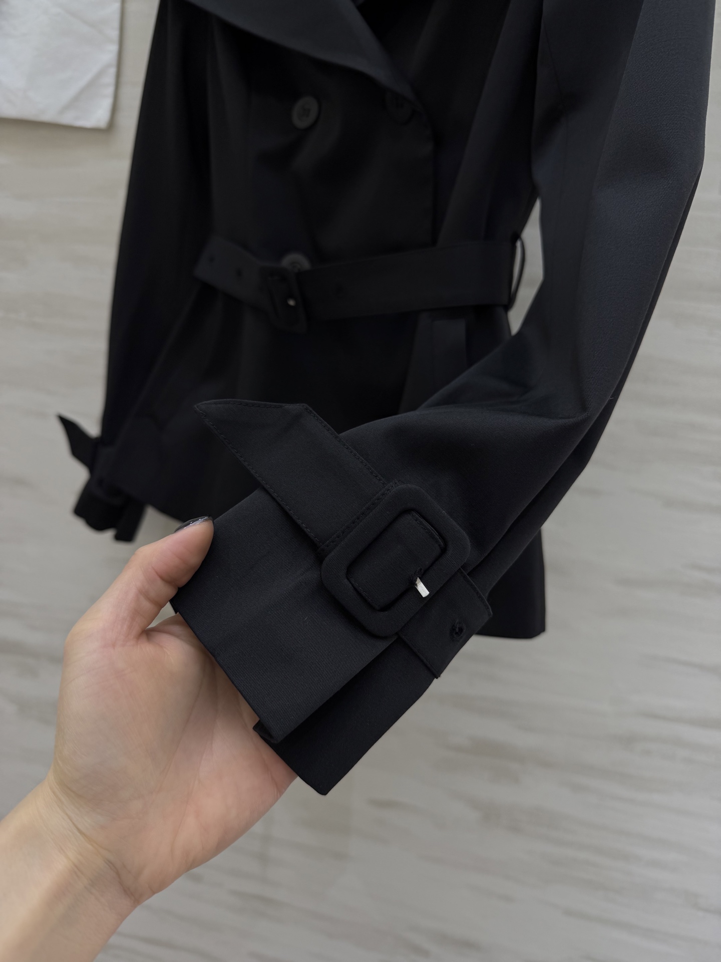 #Dio♡²⁶短款风衣｜小个子天菜版型✨大翻领+收腰腰带，一秒掐出腰线卡其色温柔复古，黑色酷飒干练通勤/