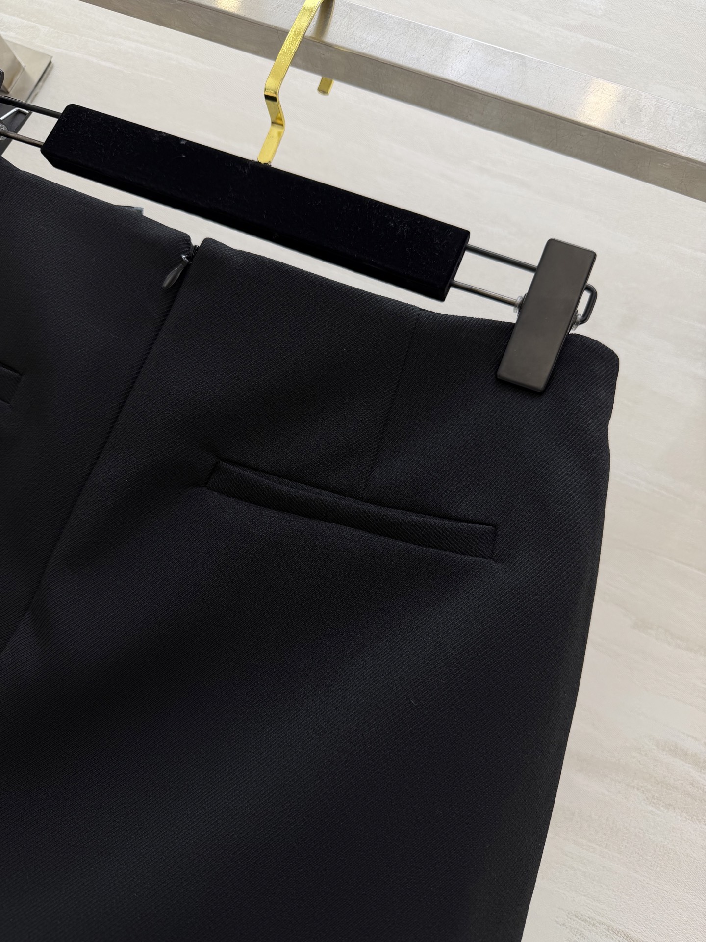 #Prad♡新款裤裙 俏皮时髦 内里防走光安全裤设计 立体剪裁版型 高品质定制 现货首发size：S/M