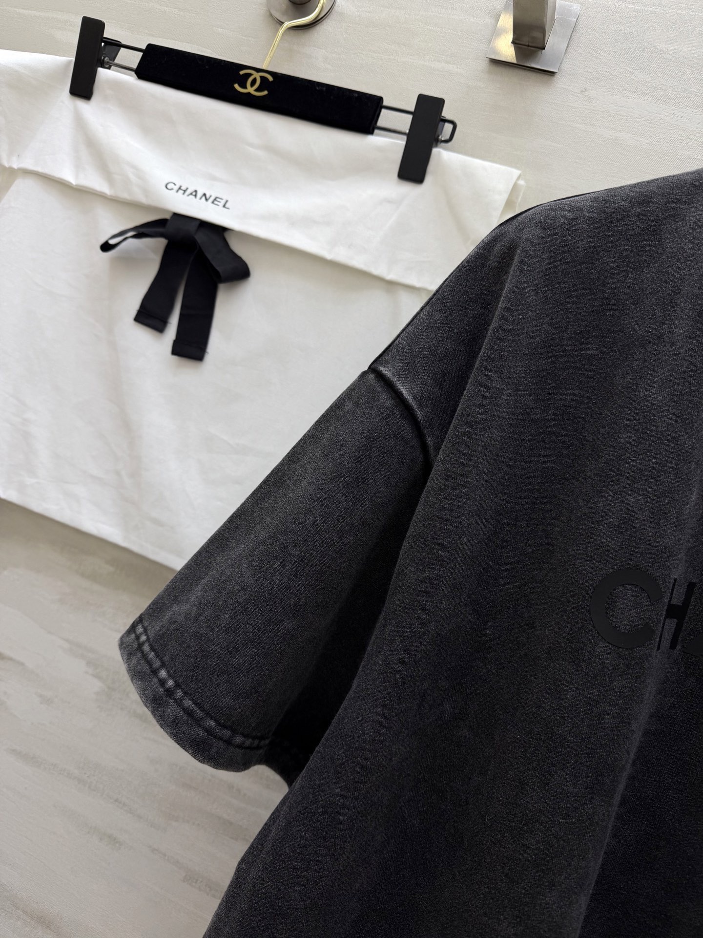 #CHANE²⁶做旧水洗T恤｜自带滤镜的松弛感复古炭黑洗水工艺，把高级感穿在身上！oversize版型，