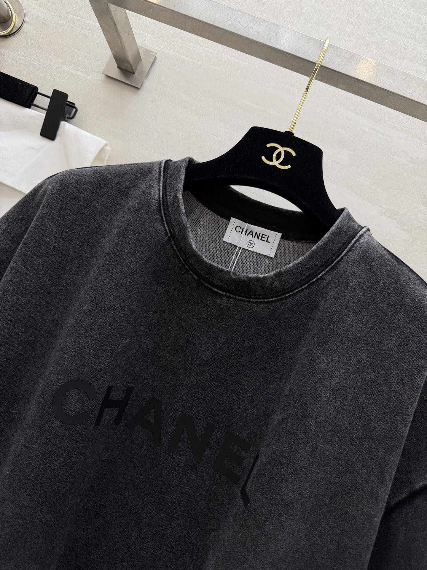 #CHANE²⁶做旧水洗T恤｜自带滤镜的松弛感复古炭黑洗水工艺，把高级感穿在身上！oversize版型，