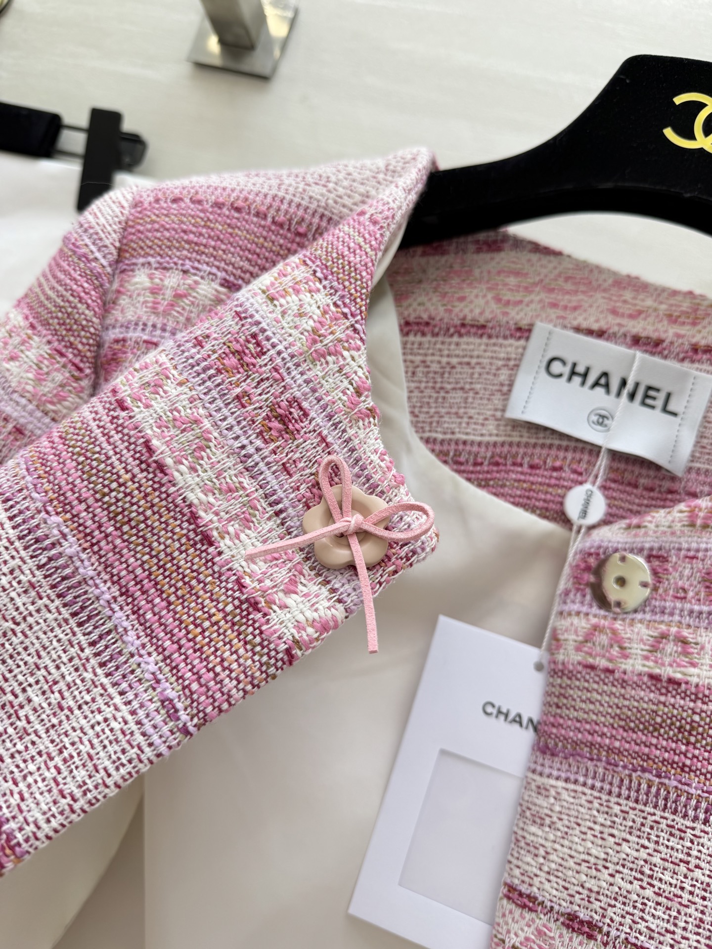 #Chane♡²⁶温柔精致风 编织花呢外套 粉调温柔 蓝调清冷 粗花呢肌理自带高级感 经典香风永不过时 