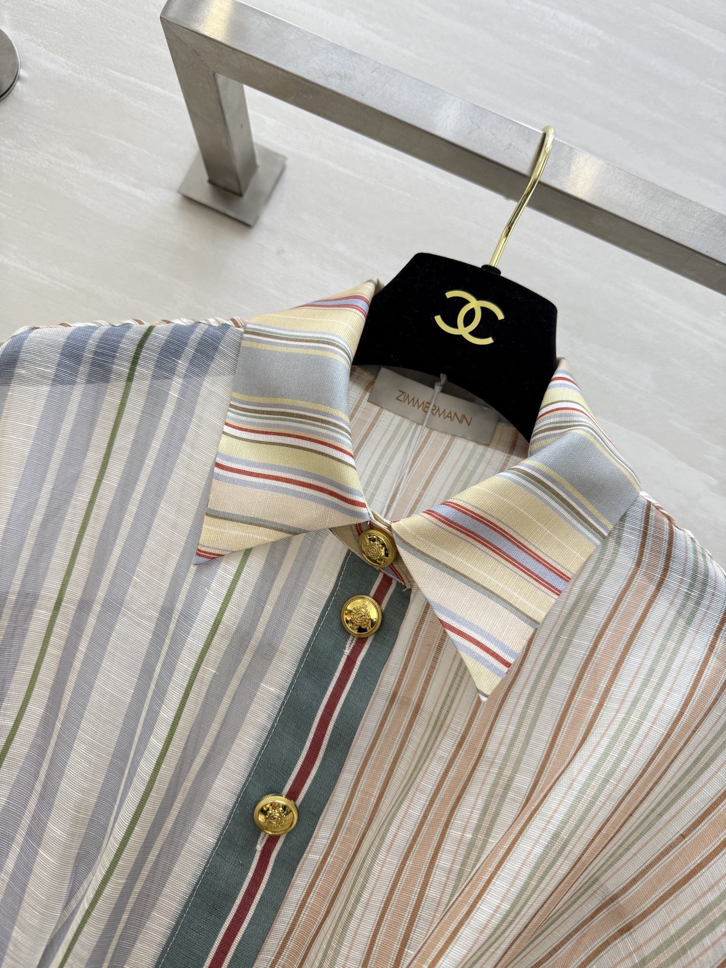 #Zimmerman♡²⁶早春Rebellion系列条纹衬衣裙 真丝+亚麻混纺 轻盈透气超适合春夏！多彩