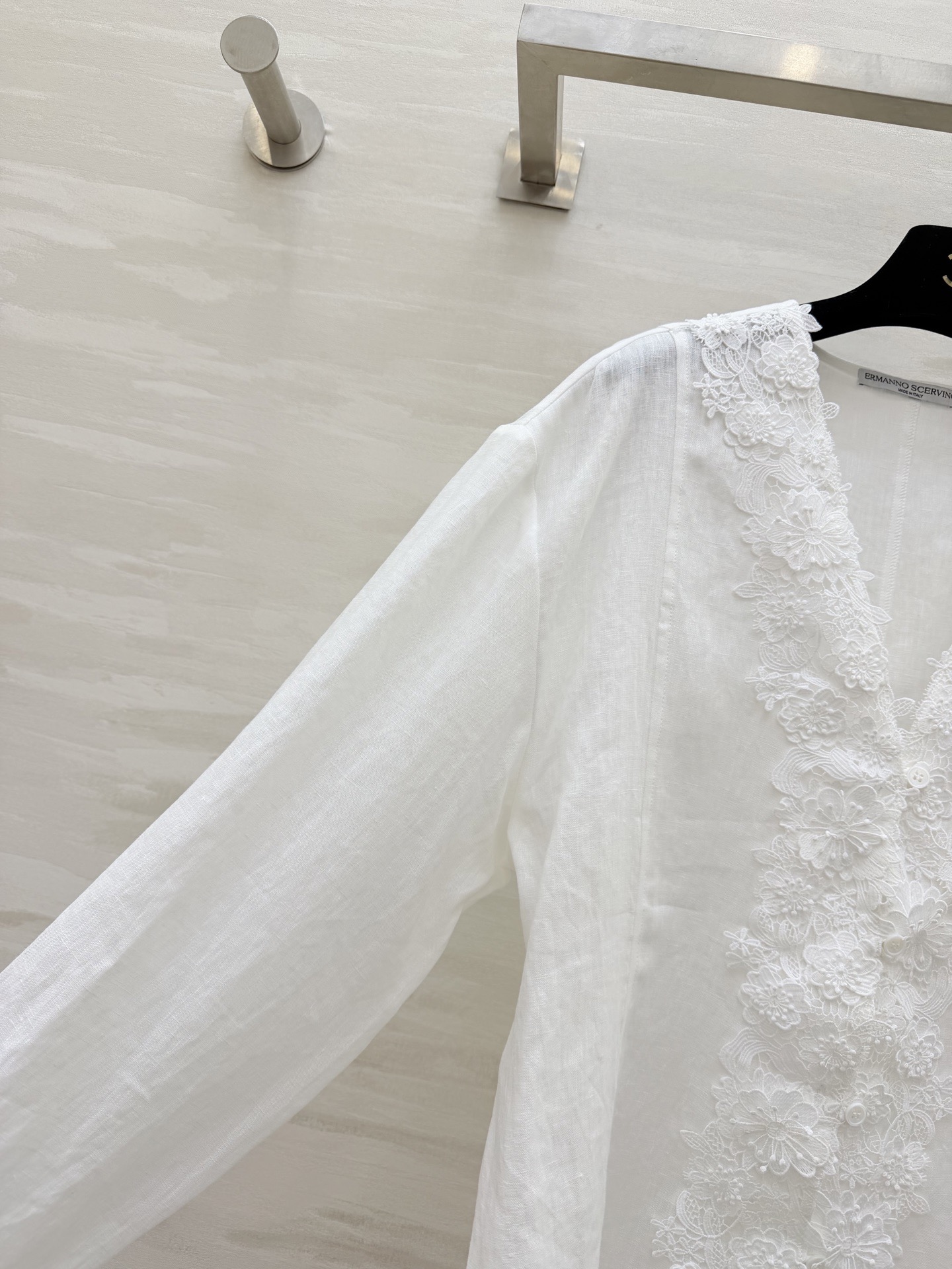 #ERMANNO SCERVINO²⁶春夏新款 亚麻水溶蕾丝衬衣 采用100%亚麻 透气舒适 超适合春夏