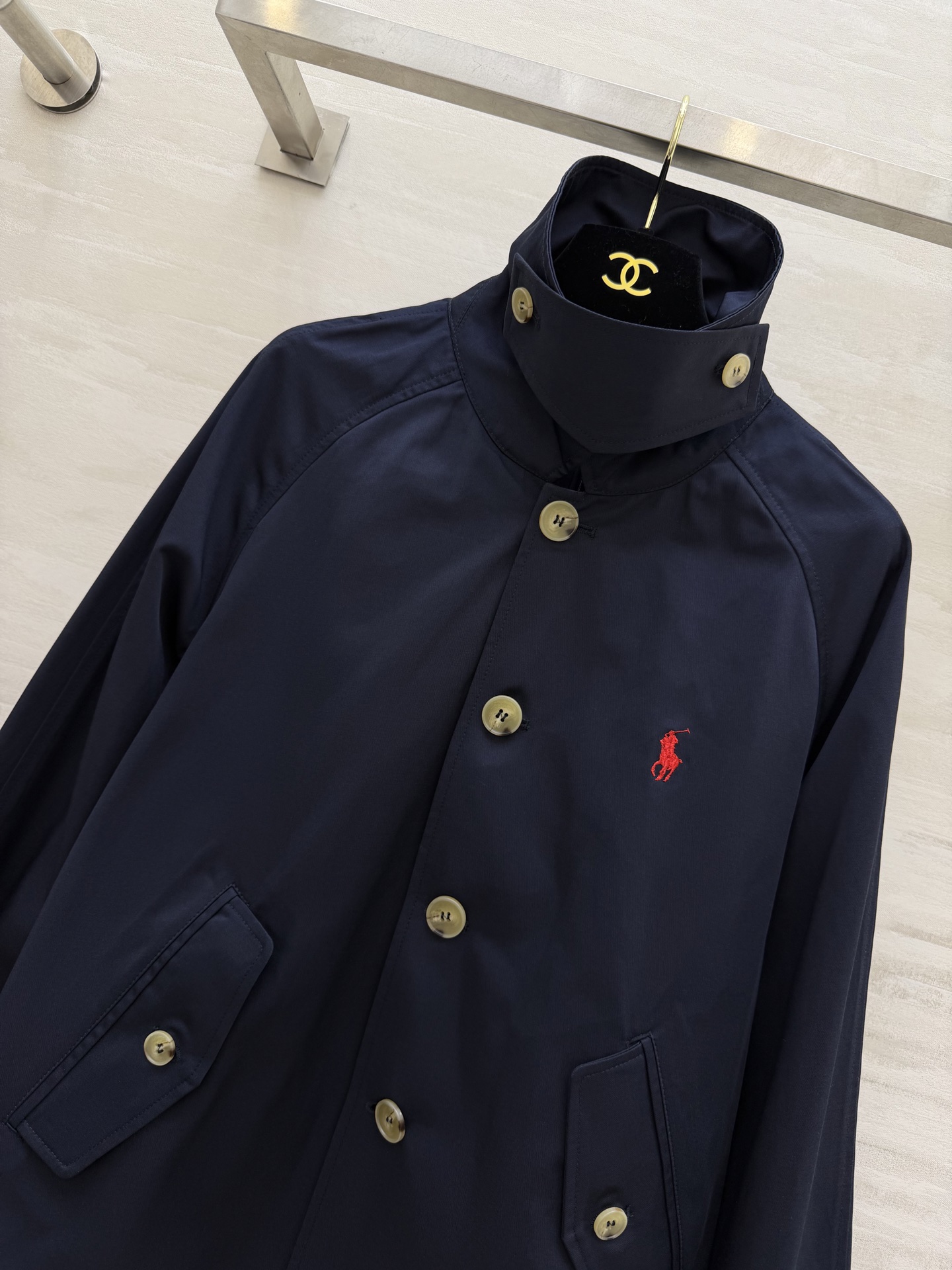 #Ralph Lauren²⁶经典款风衣 永不过时的美式休闲 RL紫标短款风衣真的是王炸单品！三色可选：