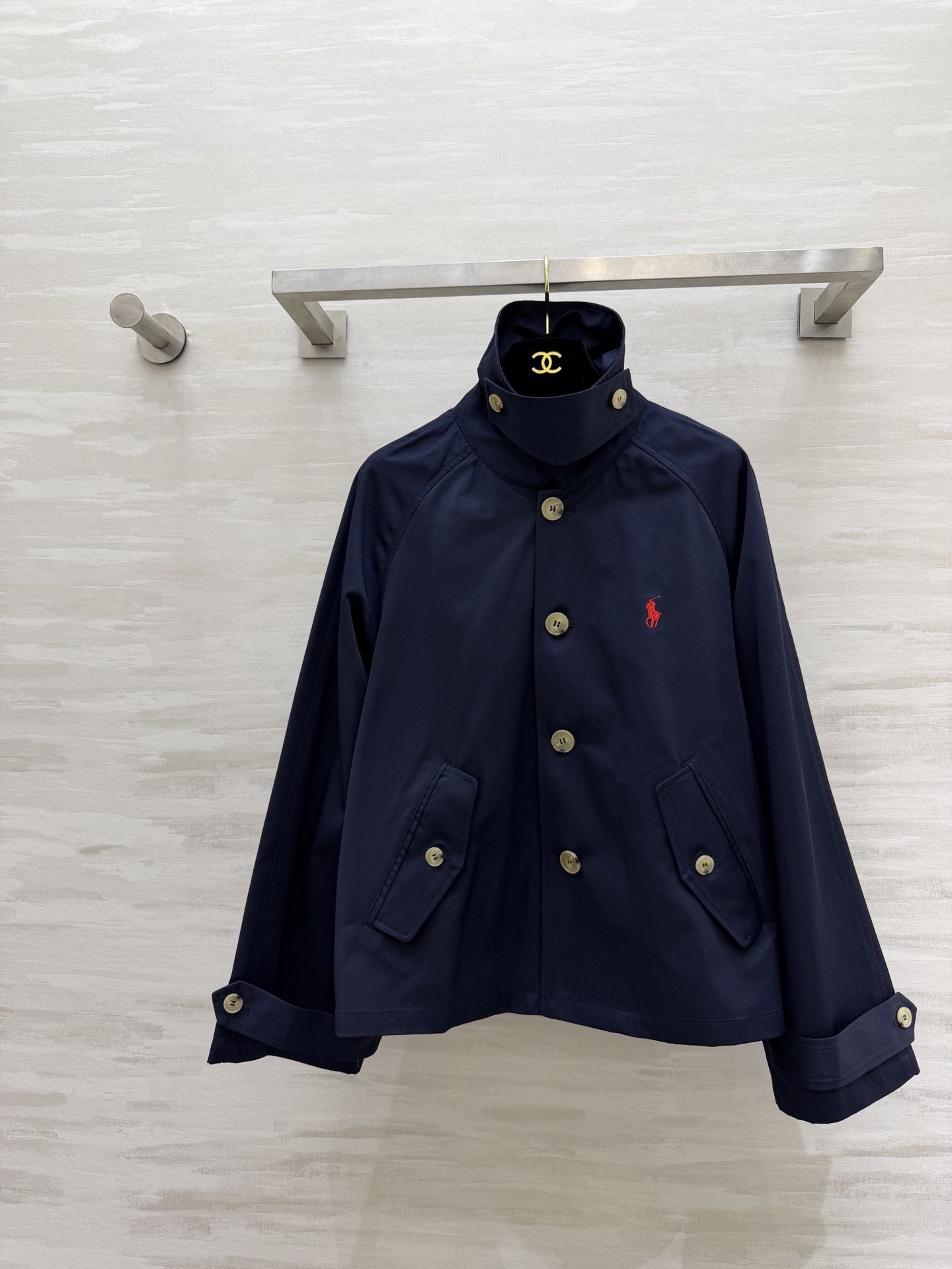 #Ralph Lauren²⁶经典款风衣 永不过时的美式休闲 RL紫标短款风衣真的是王炸单品！三色可选：