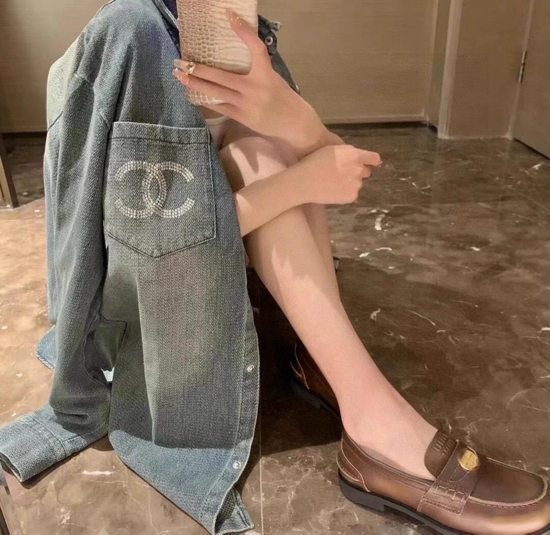 NO:796451,,,19860909,,,Women's clothing