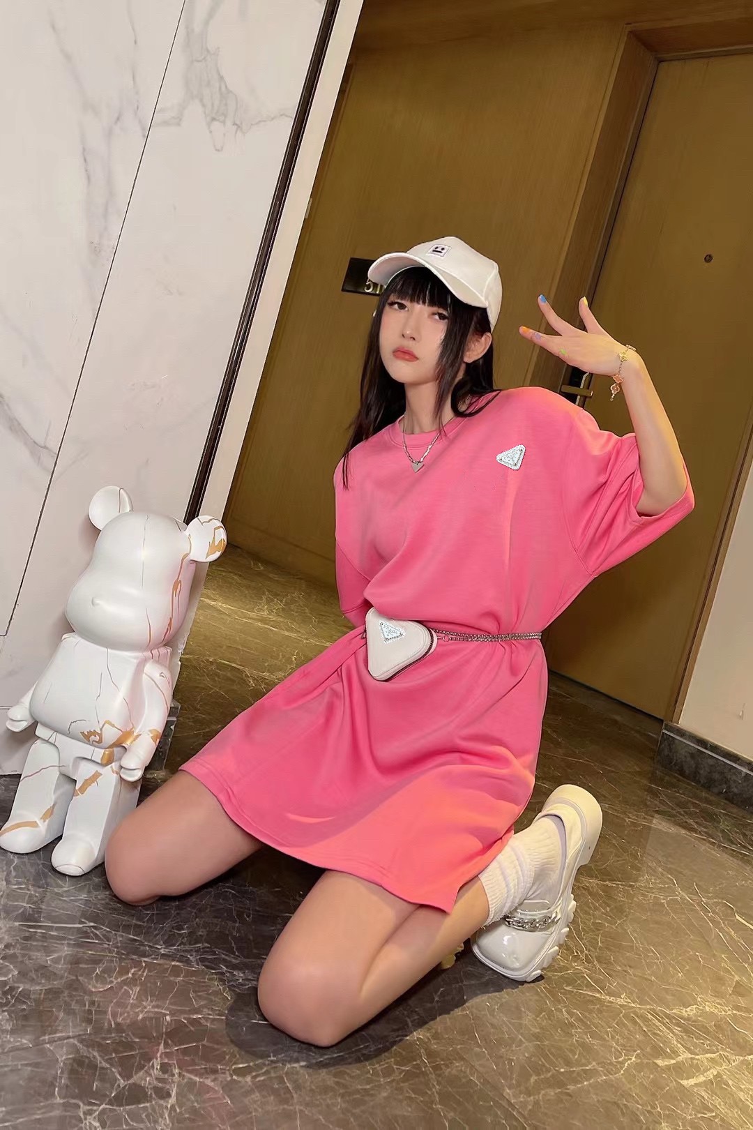 NO:778745,Sweet and cool hot girl with raspberry pink, whitening to glowing.,Prada-clothing,prada,19860909树莓粉甜酷辣妹,显白到发光.,普拉达-服装,prada,,Women's clothing