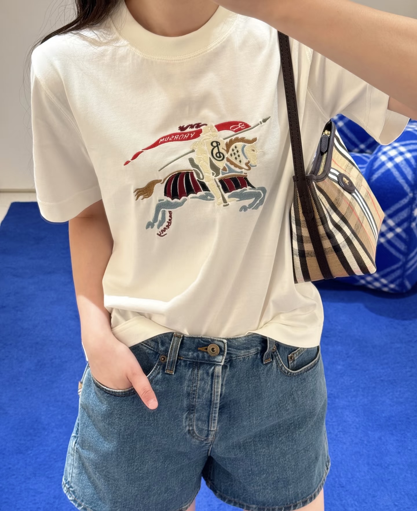 NO:781927,,,19860909,,,Women's clothing
