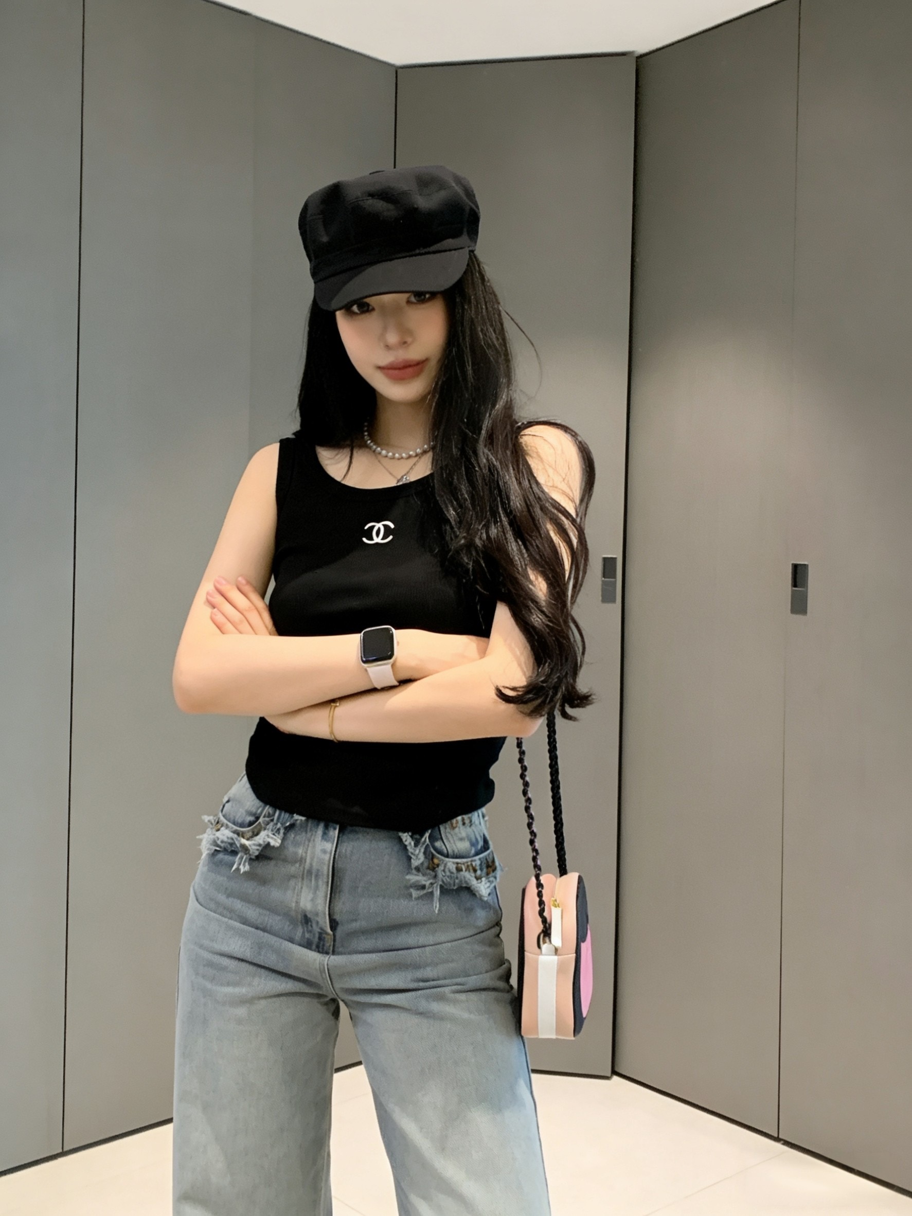 샤넬 클래식 더블 C 골지 여성 반팔티 137718 썸네일 이미지