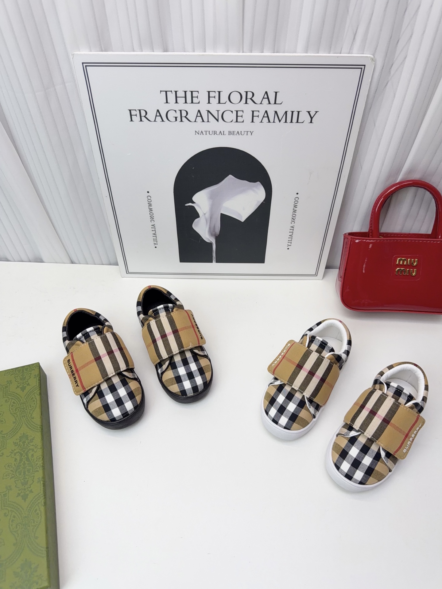 NO:687815,B's sports shoes, size 21-28, BB shoes, sneakers,19860909B家运动鞋 码数21-28,BB鞋,sneakers,,Children's