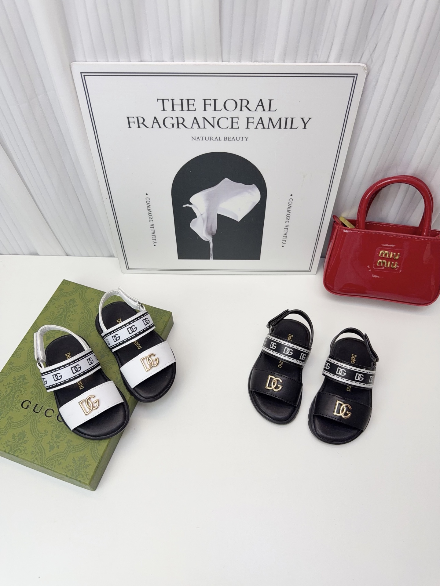 NO:717777,D family sandals, size 21-28, slippers, sandals, dior, sandals, slippers,19860909D家凉鞋 码数21-28,拖鞋，凉鞋,dior,sandals,slippers,,Children's