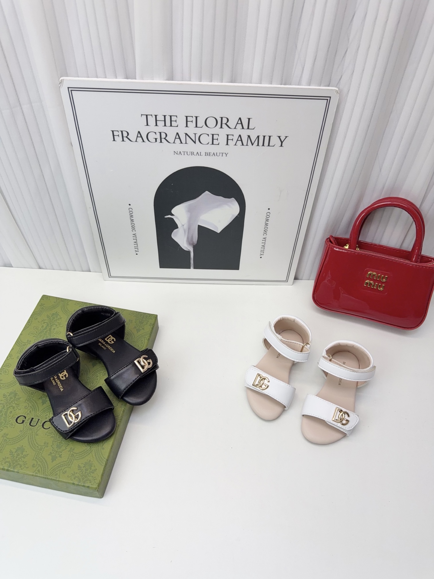 NO:717793,DG children's sandals, size 21-28, slippers, sandals, gucci, sandals, slippers,19860909DG家小童凉鞋 码数21-28,拖鞋，凉鞋,gucci,sandals,slippers,,Children's