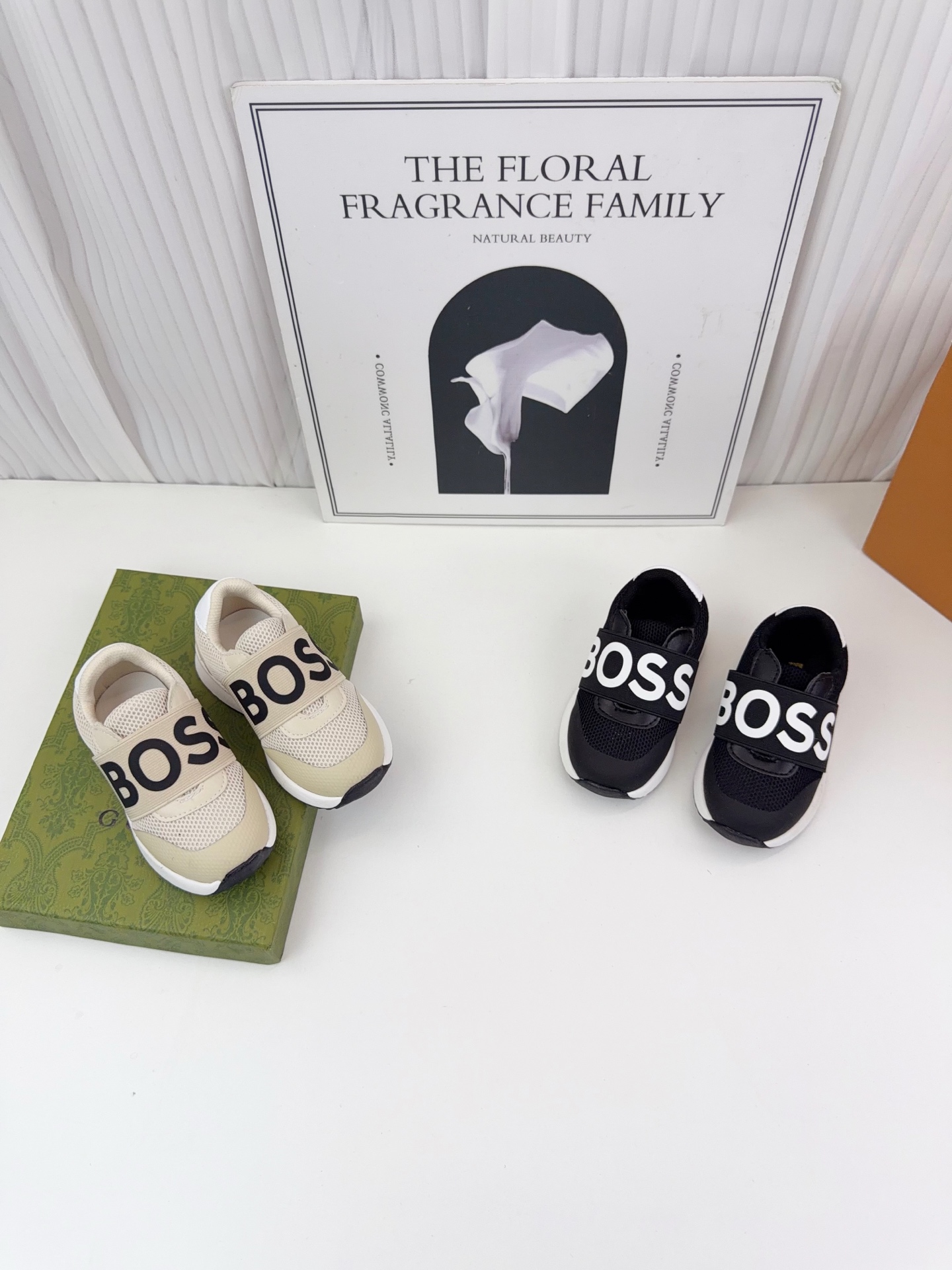 NO:850482,boss sports shoes, size 21-28, slippers, sandals, sandals, sneakers, slippers,19860909boss家运动鞋 码数21-28,拖鞋，凉鞋,sandals,sneakers,slippers,,Children's