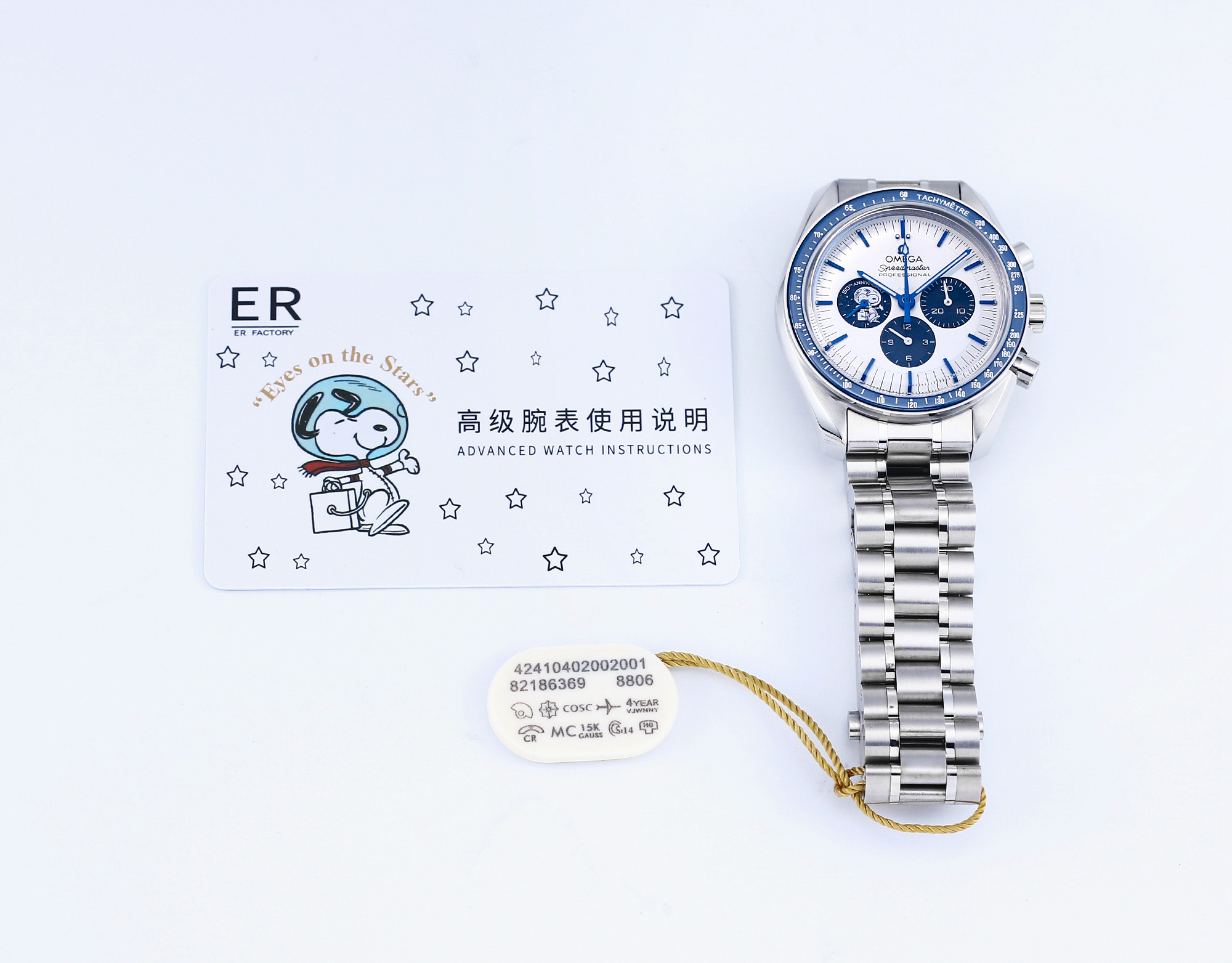 NO:943205,Belt Steel Belt ER New Product Release Craftsmanship Heritage [OMEGA Speedmaster Snoopy Award 50th Anniversary] Watch!  ER is committed to creating a movement that is closest to the original version. It is also the only factory on the market that has a 42mm case and can make the distance between the three small seconds dials on the dial almost the same as the original version. Please look for the version when purchasing!  The position and length of the dial's literal nails and the distance from the three small seconds dials are almost the same as the original version, which makes up for the regret of other versions on the market being fake at first glance. Welcome to compare and appreciate it!  Exclusively customized 3861 movement, the only function on the market is consistent with the original version, the 6-digit digit is a 12-hour clock!  The back of the watch has the same nipple shape as the original rocket needle, and is decorated with black engraving elements such as the 'Apollo' 13 mission and Omega's 'Snoopy Award'!  Fritillaria Earth Small Seconds presents a realistic appearance of the earth and original luminous light!  Original blue zirconium oxide [ZrO2] ceramic ring, arc-shaped double-sided anti-reflective and wear-resistant sapphire glass!  The side curvature is consistent with the original version, the details are more refined, and the texture is perfect in one step!  ER boutiques are on sale in limited quantities, welcome to taste!  ,,omega19860909皮带 钢带 ER新品发售匠心传承【OMEGA欧米茄超霸史努比奖50周年纪念款】腕表！ ER致力于打造最接近原版的机芯,也是目前市面上唯一一家表壳为42mm并能做到表盘三个小秒盘间距与原版几乎一致距离的工厂,购买请认准版本！ 表盘字面钉的位置、长度以及与三个小秒盘的距离与原版几乎无差,弥补了市面上其他版本一眼假的遗憾,欢迎对比品鉴！ 独家定制3861机芯,市面唯一功能与原版一致,6字位为12小时制！ 手表背面跑码火箭针针尾与原版一致奶嘴型,饰有致敬“阿波罗”13号任务及欧米茄“史努比奖”等黑色镌刻元素！云贝母地球小秒呈现逼真地球外貌及原版夜光！ 原版一致蓝色氧化锆［ZrO2］陶瓷圈口,弧拱形双面防反光耐磨损蓝宝石玻璃表镜！侧面弧度与原版一致,细节更精致,质感一步到位！ ER精品限量发售,欢迎品鉴！,,omega,Watch