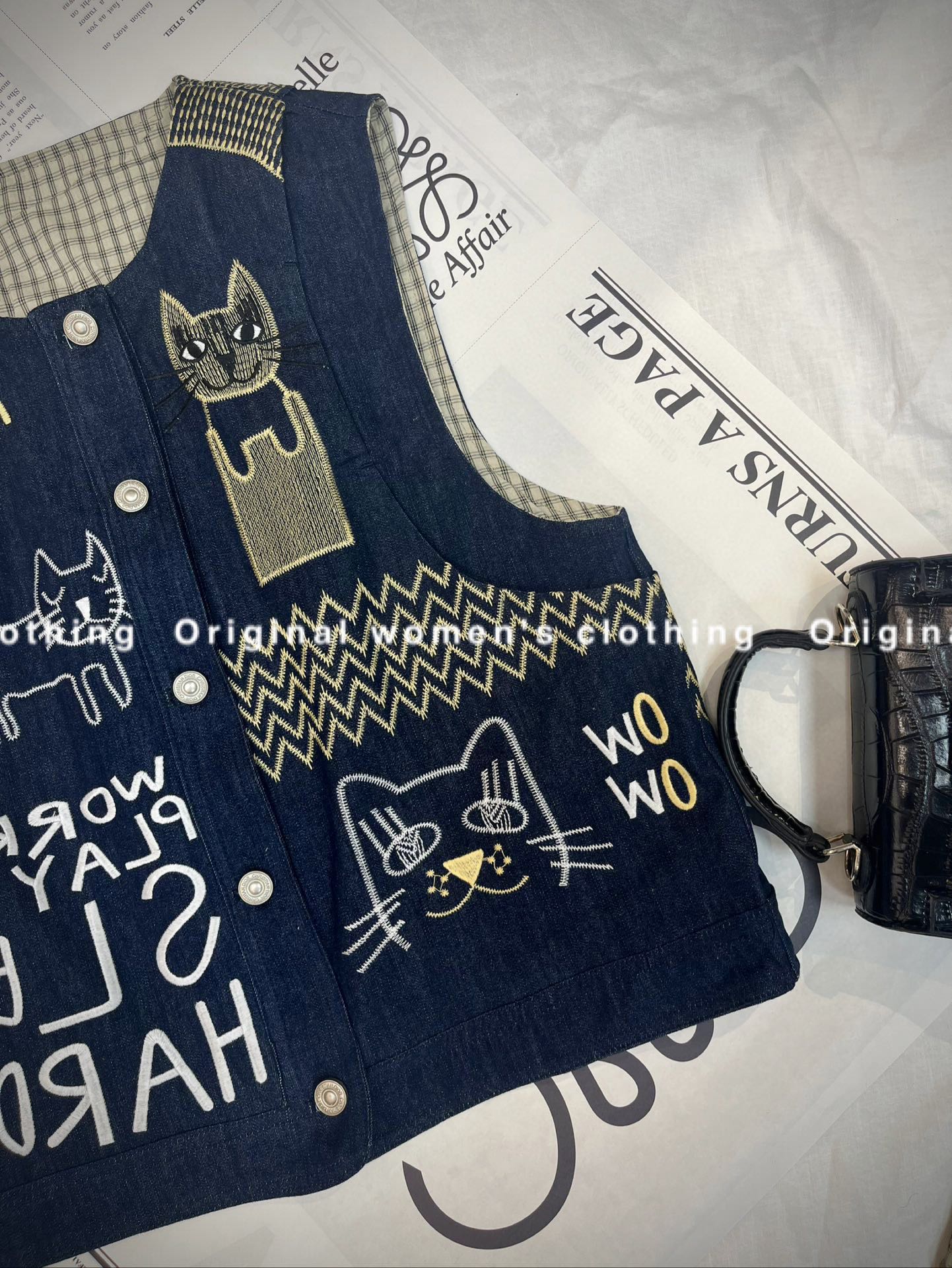 High-End Women’s Suit with Acne’s Signature Style and Quality Tailoring - 图片 9