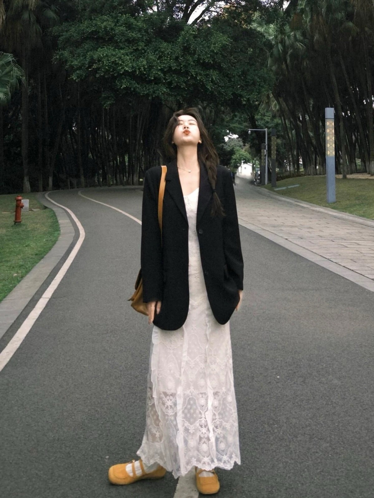 i1743676924281 1741 0 0