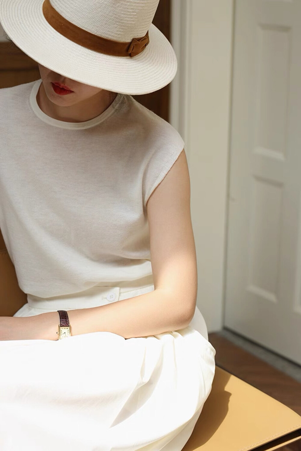 High-end Women’s Silk Shirt: Soft, Light, and Quality Fabric for Comfortable Freedom - 图片 9