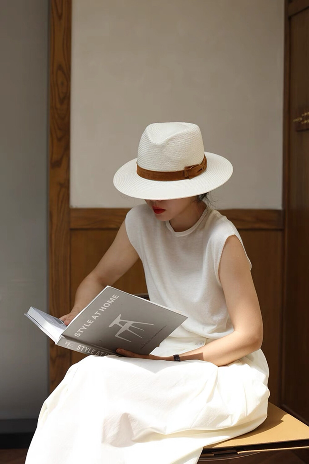 High-end Women’s Silk Shirt: Soft, Light, and Quality Fabric for Comfortable Freedom - 图片 3