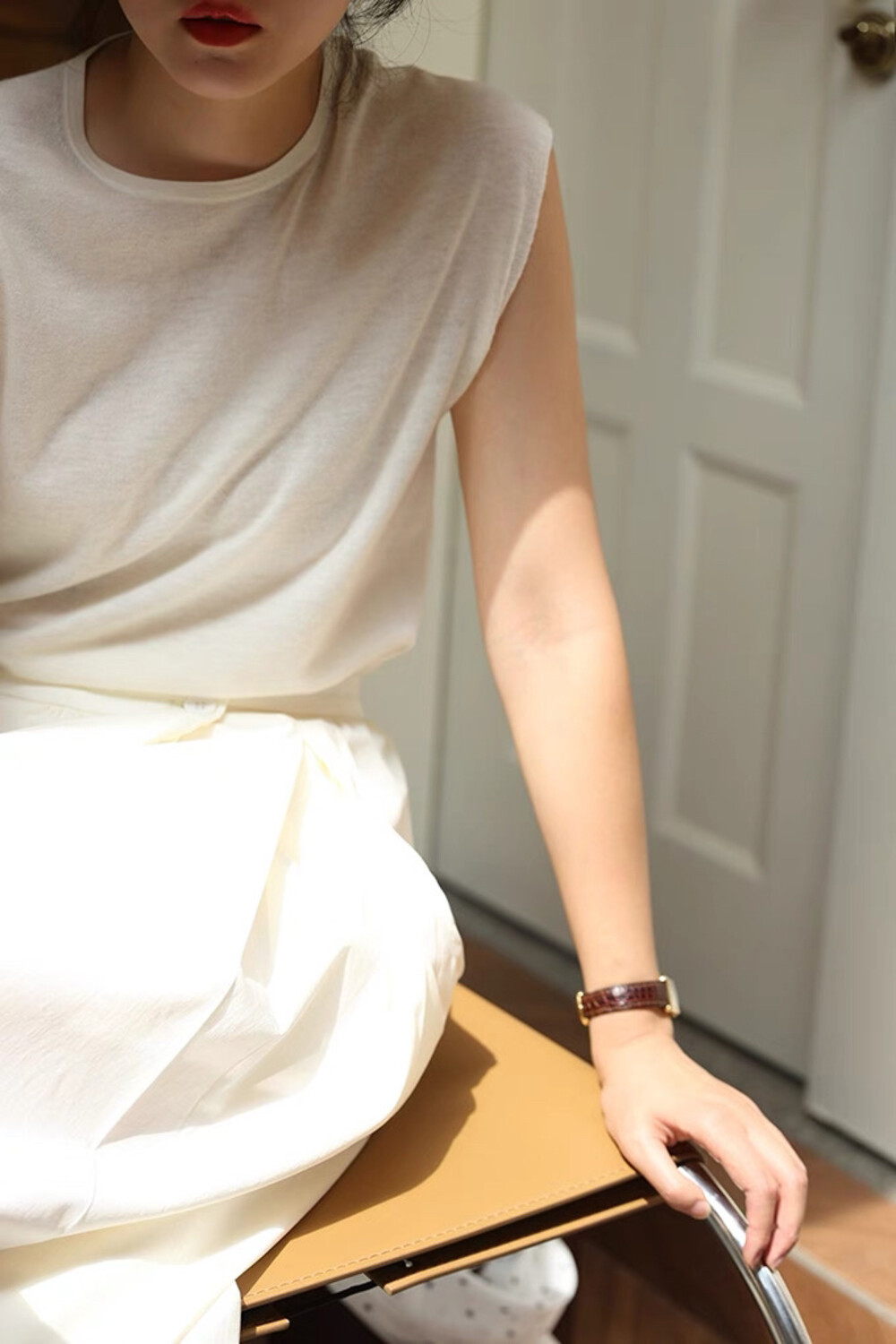 High-end Women’s Silk Shirt: Soft, Light, and Quality Fabric for Comfortable Freedom - 图片 8