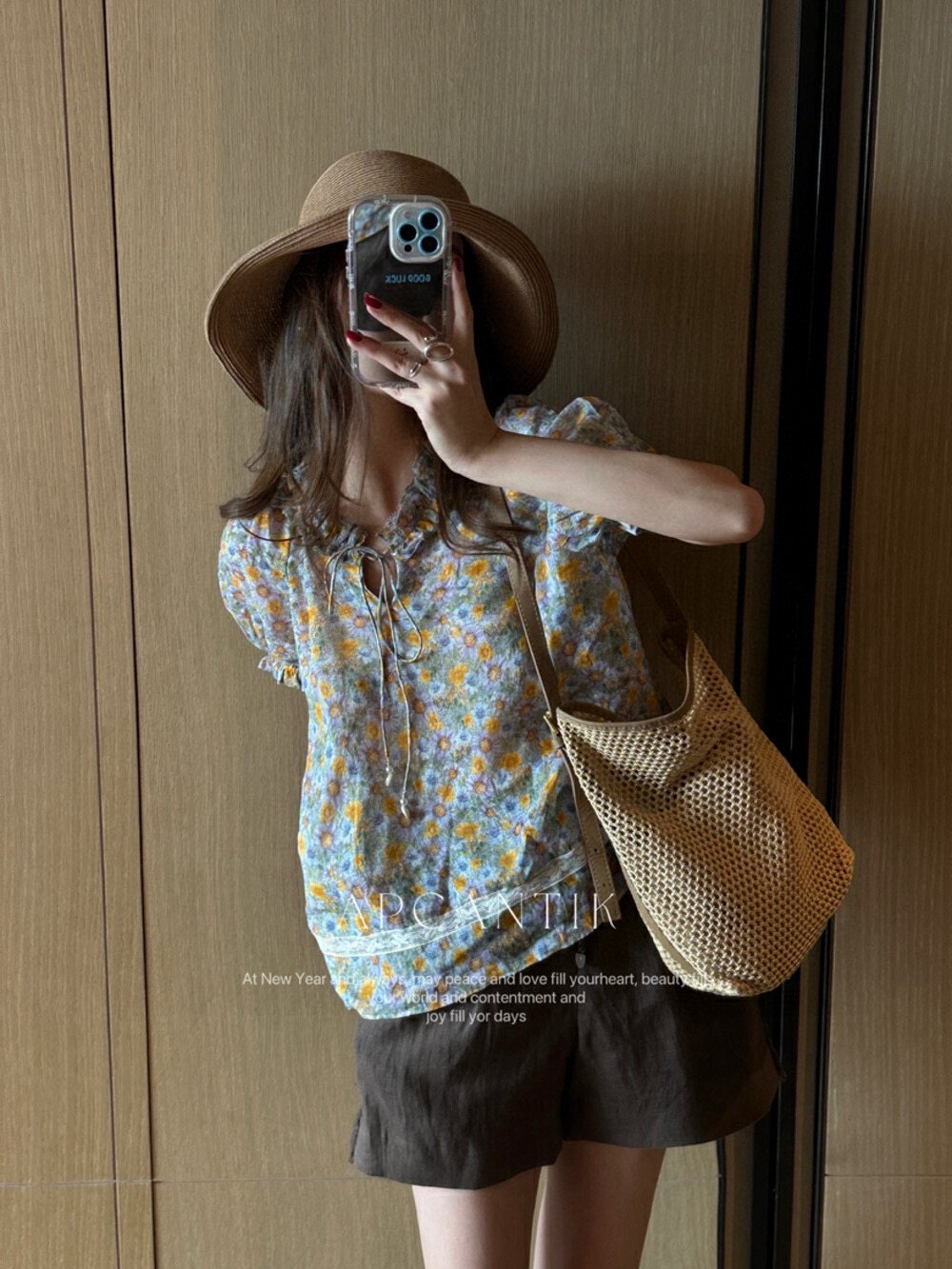 “High-End Quality Women’s Cloewe with Packaging: French Grace and Retro-Herms Design for Spring” - 图片 6