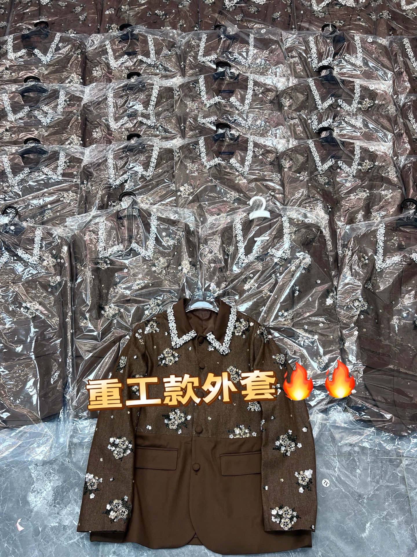 i1756275365066 3169 0 14