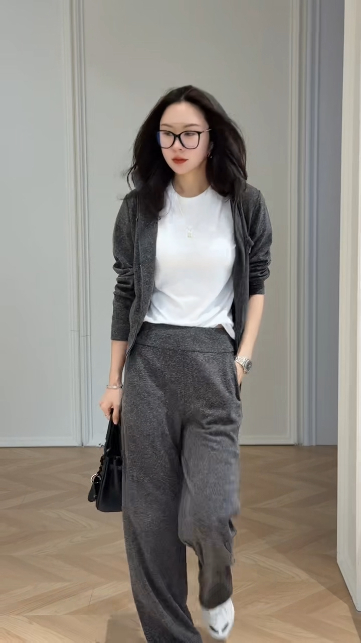 i1756450491240 4834 0 3