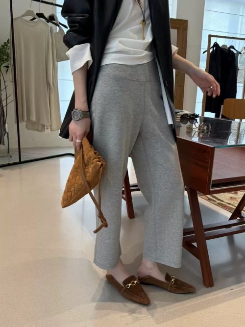 High Waist Slim Fit Cropped Tapered Elastic Casual Pants for Women 1 High Waist Slim Fit Cropped Tapered Elastic Casual Pants for Women