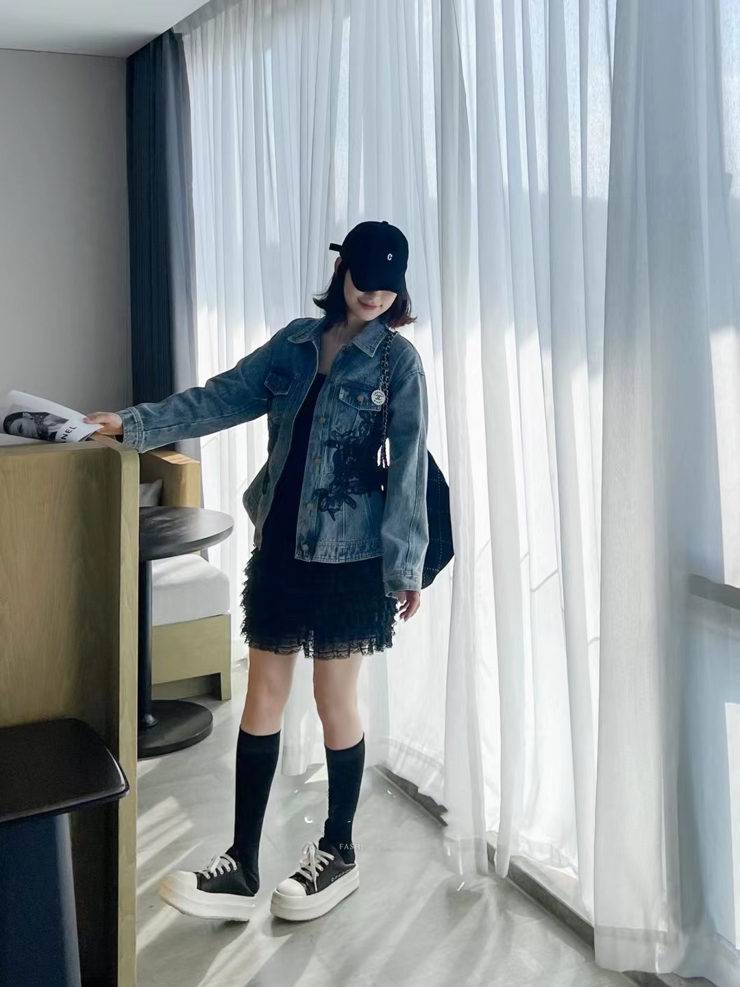 Denim Jacket with Lace Inset, Embroidered Detail, Fitted Silhouette 4 i1758989611340 9441 0 5