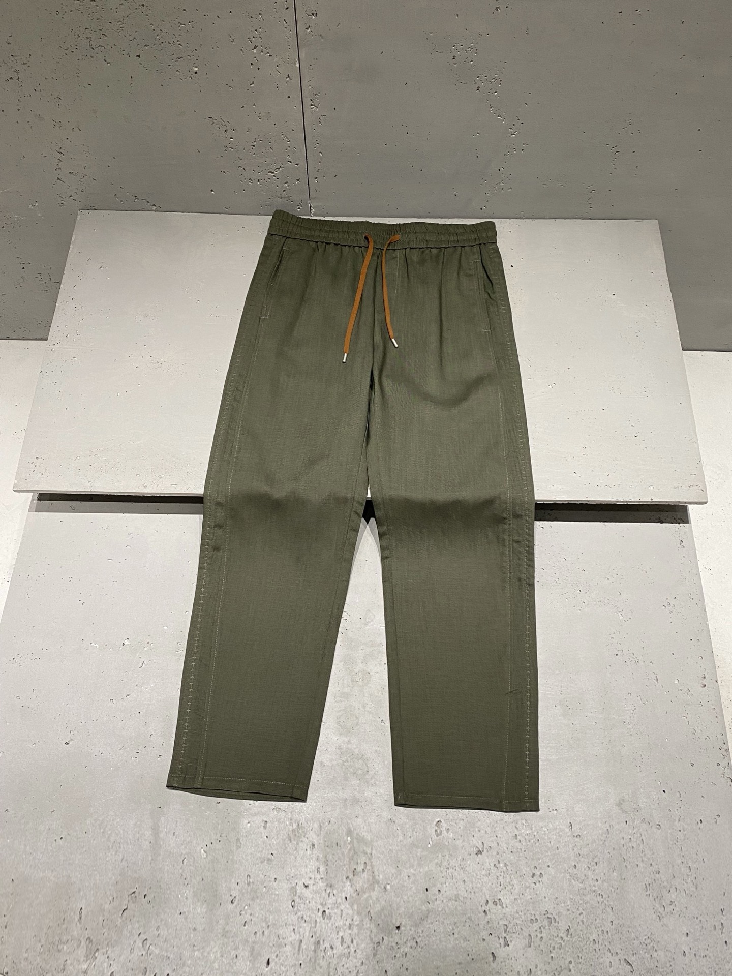 NO:845297,Army green-detail close-up,,19860909军绿色-细节特写,,,Men's clothing