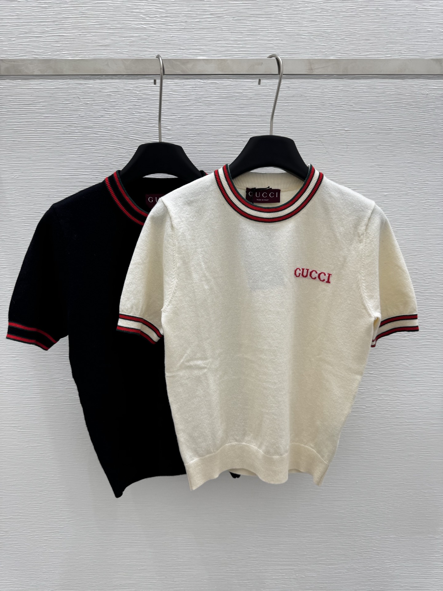 NO:306986,G Home Spring and Summer New Style Letter Knit Round Neck Short Sleeve Color White Black Size 36.38.40, gucci, T-shirt, alexander wang19860909G家  春夏新款 字母针织圆领短袖 颜色白色 黑色 尺码36.38.40,,gucci,T-shirt,alexander wang,Women's clothing