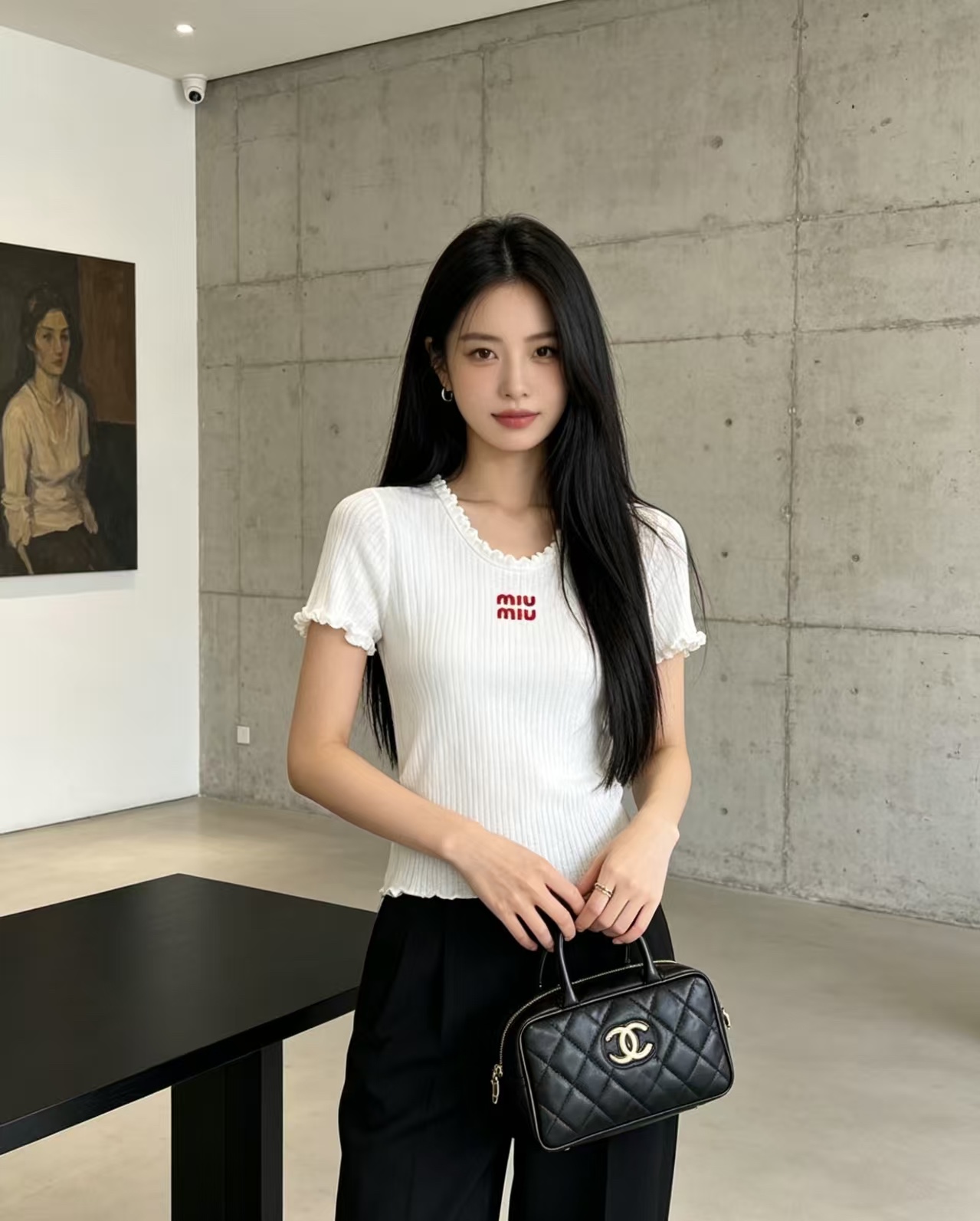 ￼🆕M家🆕 春夏新款 纯色简约花边圆领针织短袖颜色：白色 灰色尺码：36.38.40